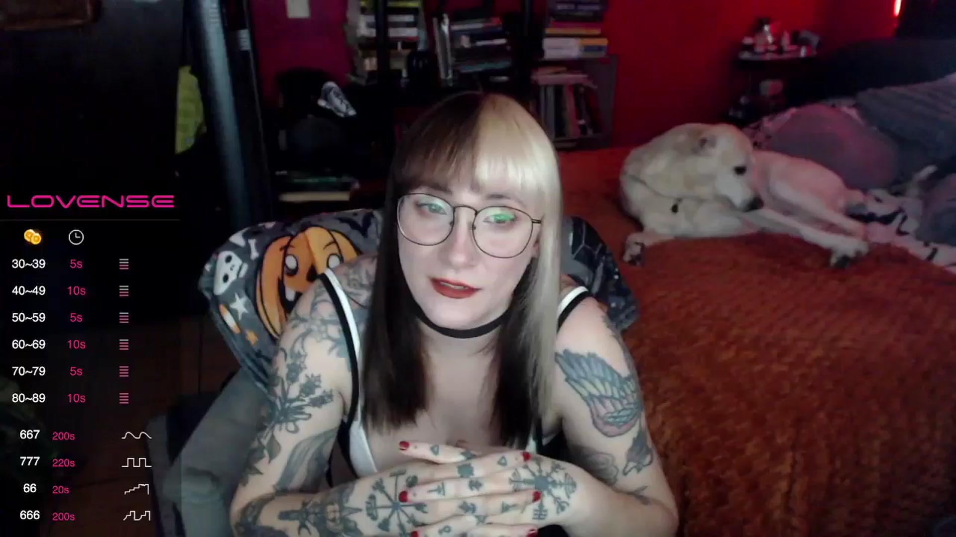 Gallery image thumbnail from AxeHallow's myfreecams stream on, 06/27/2024, 23:24 image 12 of 20