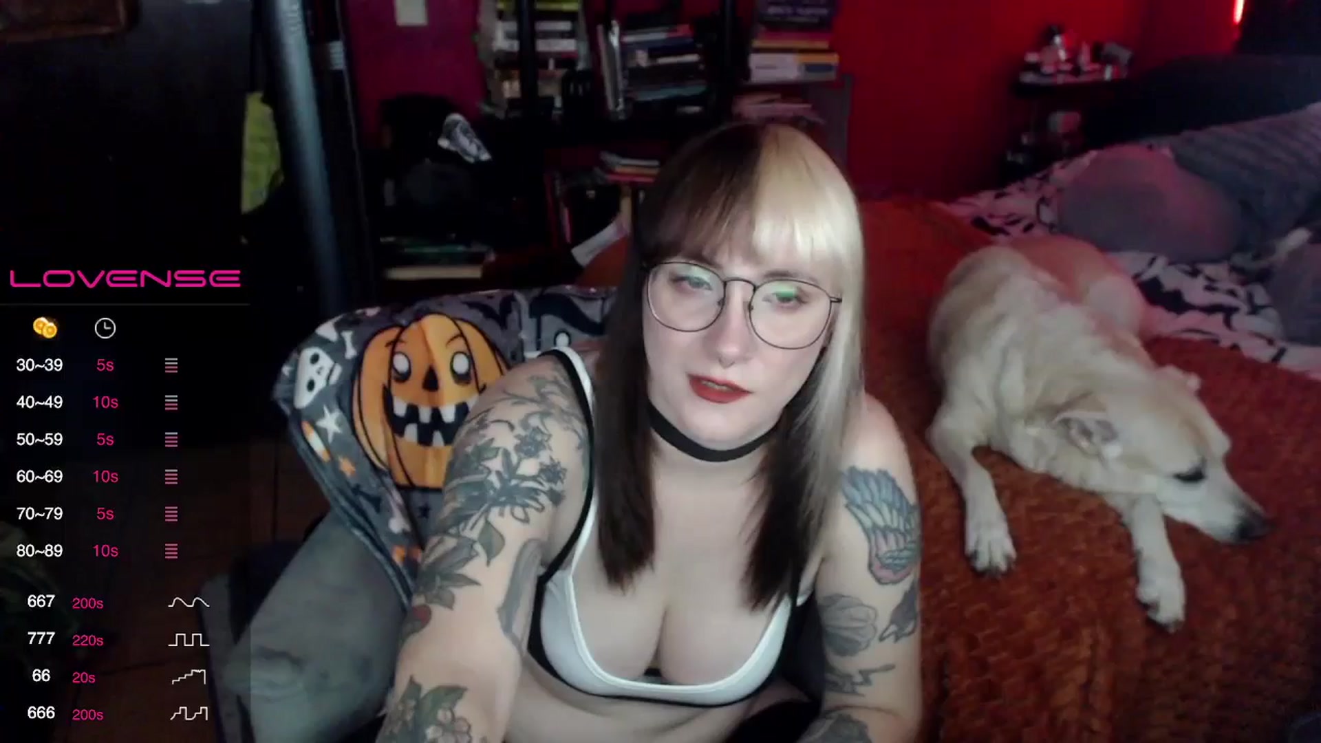 Gallery image thumbnail from AxeHallow's myfreecams stream on, 06/27/2024, 23:24 image 17 of 20