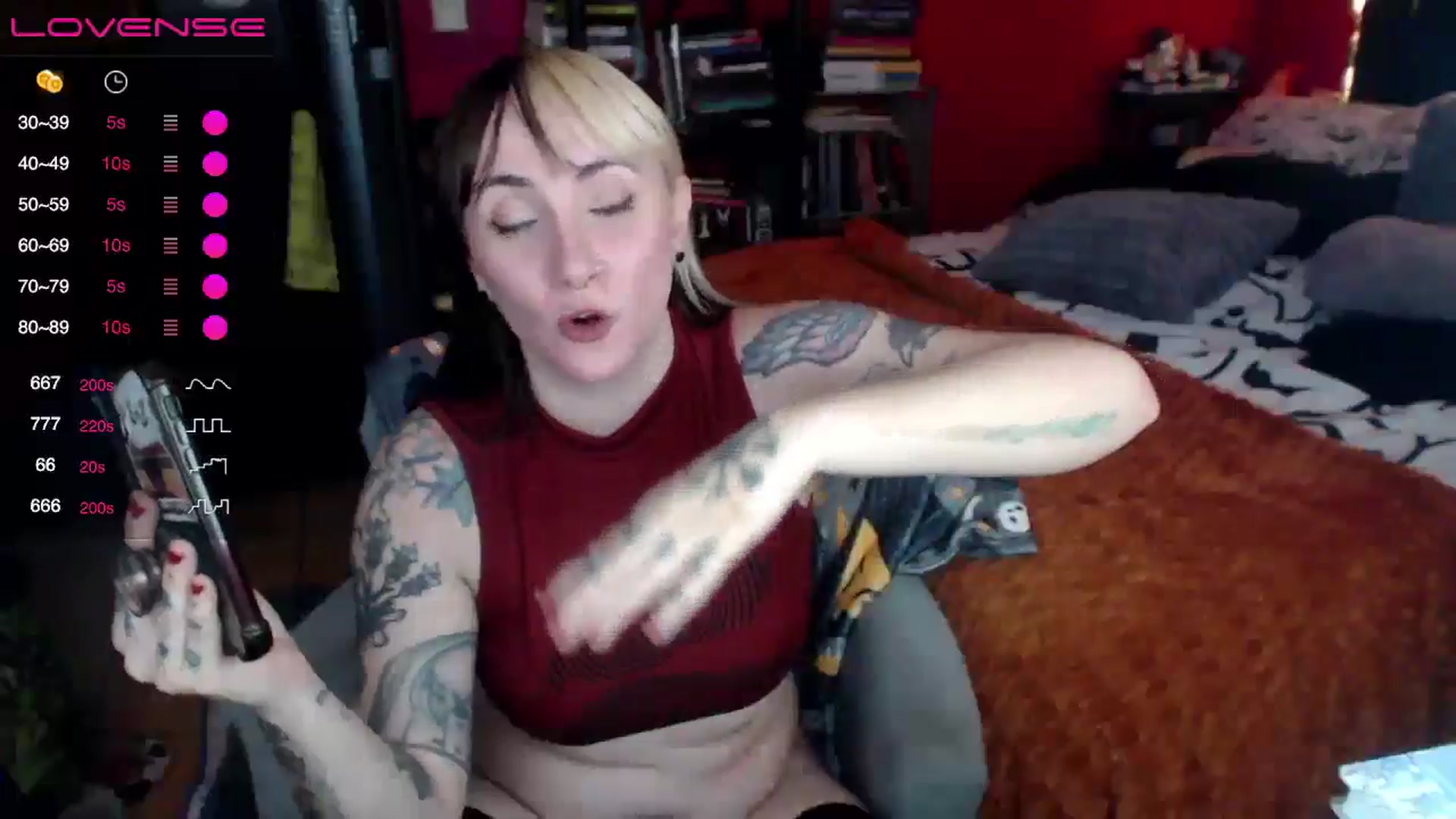 Gallery image thumbnail from AxeHallow's myfreecams stream on, 06/29/2024, 07:41 image 17 of 20