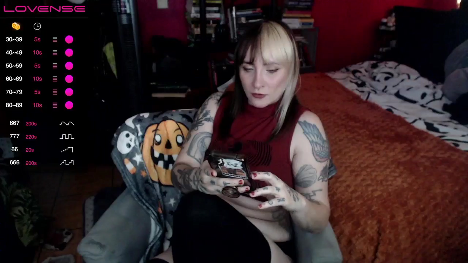 Gallery image thumbnail from AxeHallow's myfreecams stream on, 06/29/2024, 07:41 image 2 of 20