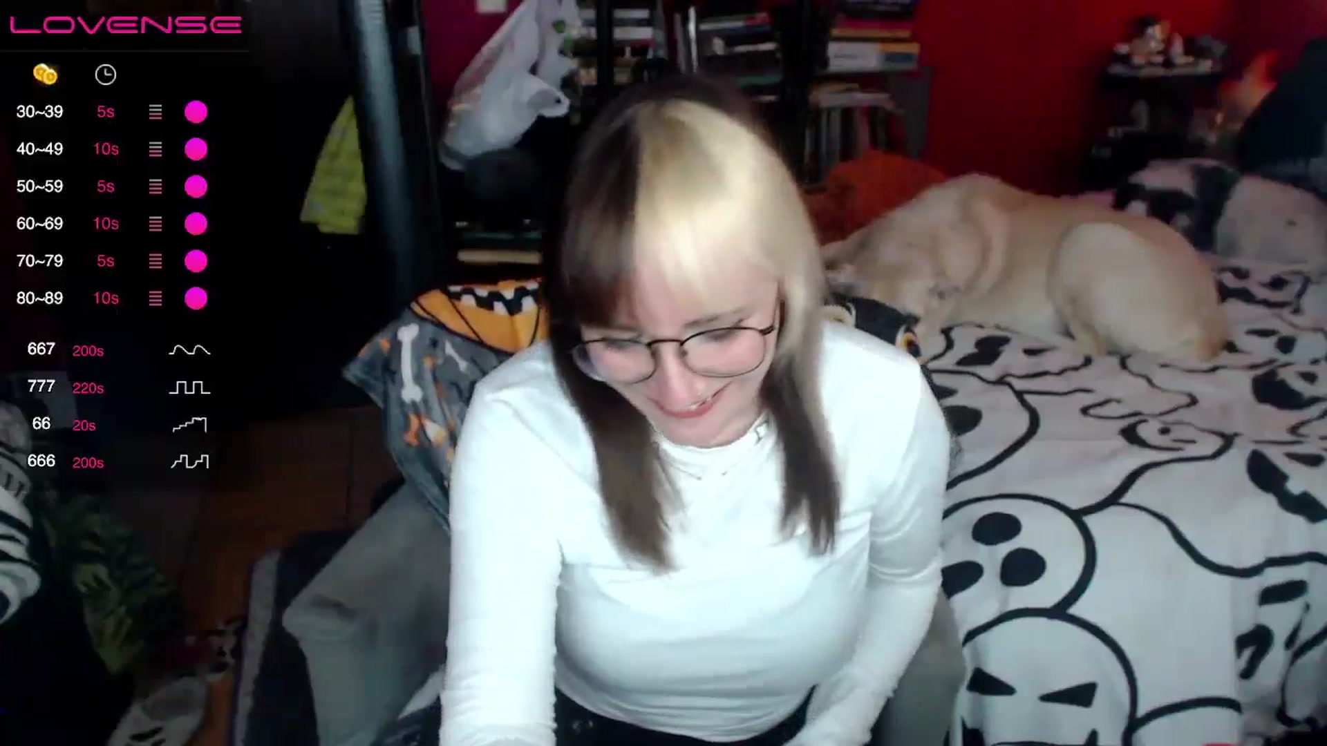Gallery image thumbnail from AxeHallow's myfreecams stream on, 07/01/2024, 22:47 image 10 of 20