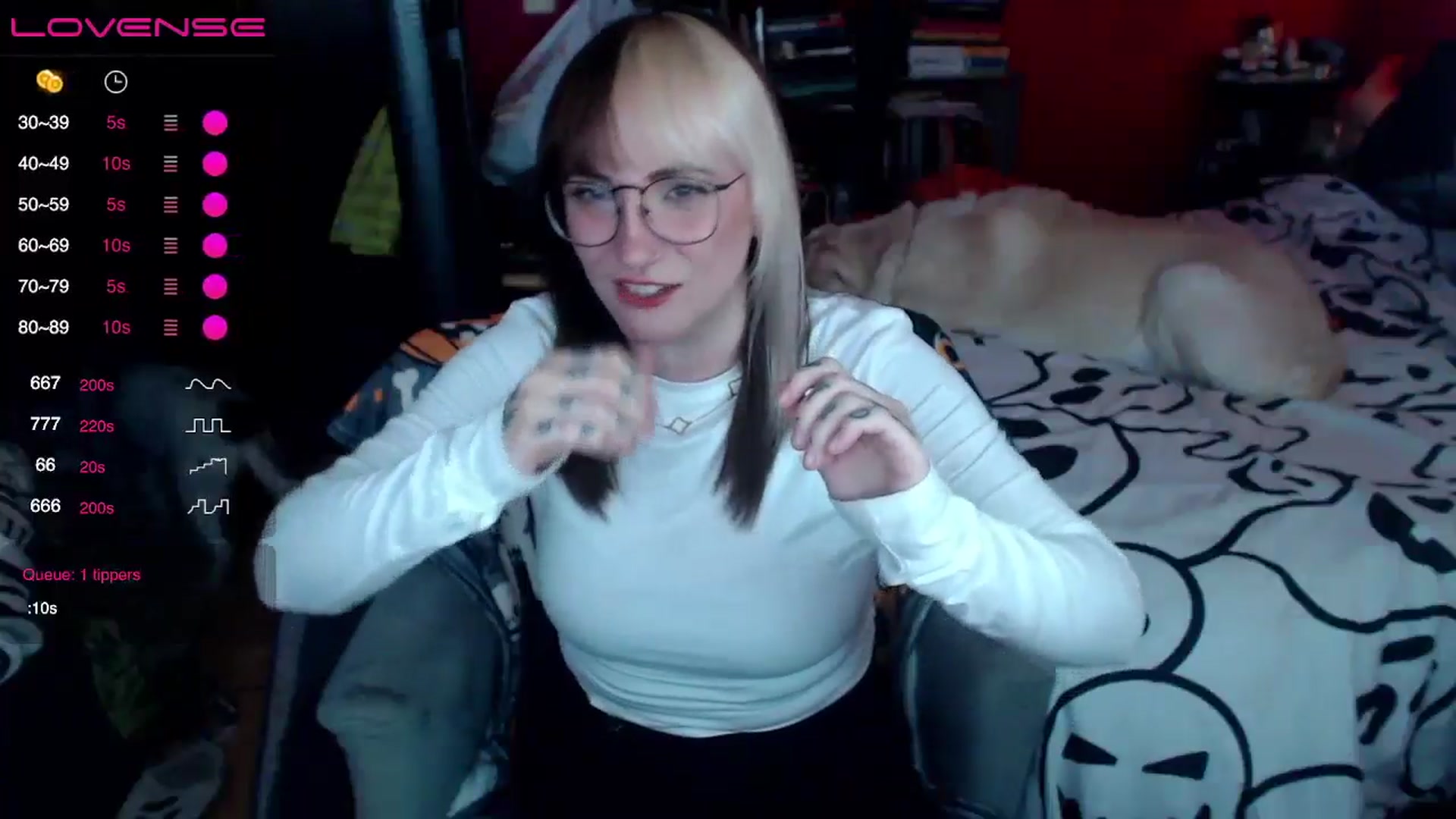 Gallery image thumbnail from AxeHallow's myfreecams stream on, 07/01/2024, 22:47 image 7 of 20