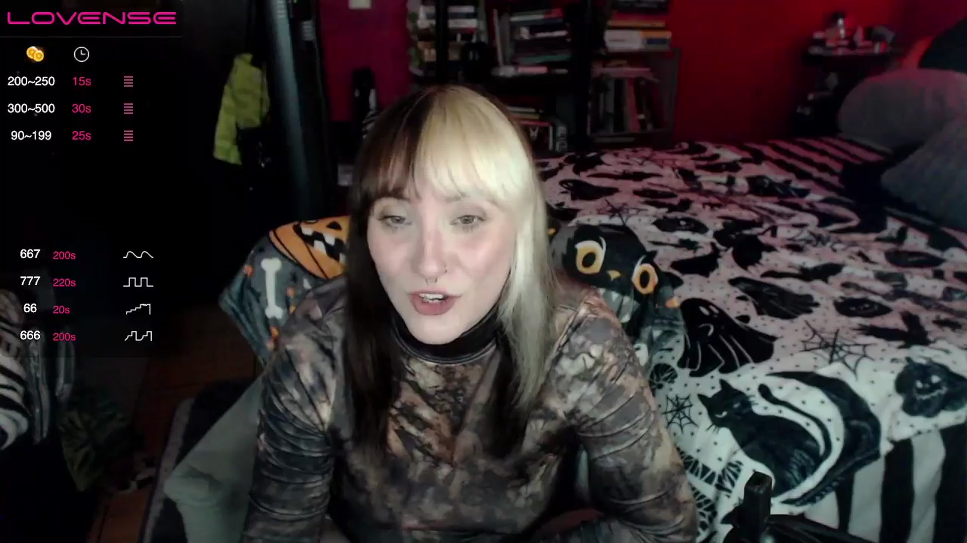 Gallery image thumbnail from AxeHallow's myfreecams stream on, 07/04/2024, 24:15 image 17 of 20