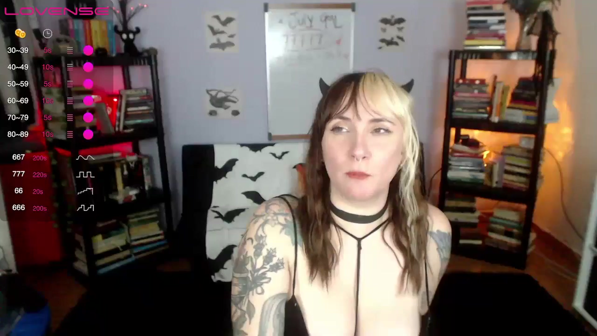 Gallery image thumbnail from AxeHallow's myfreecams stream on, 07/09/2024, 07:40 image 19 of 20