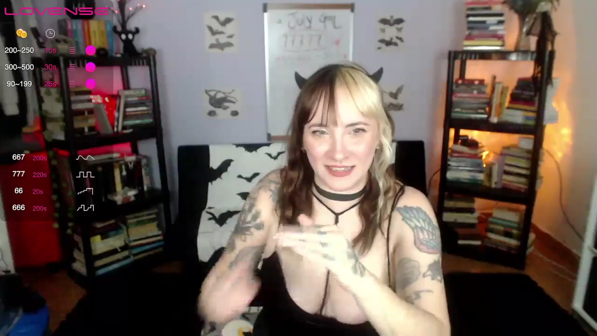 Gallery image thumbnail from AxeHallow's myfreecams stream on, 07/09/2024, 07:40 image 7 of 20