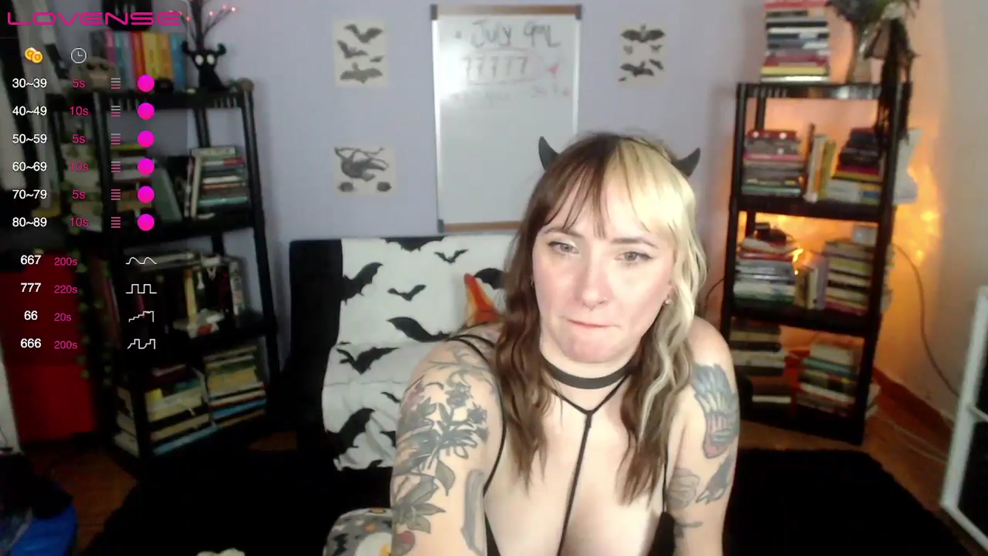 Gallery image thumbnail from AxeHallow's myfreecams stream on, 07/09/2024, 07:40 image 11 of 20