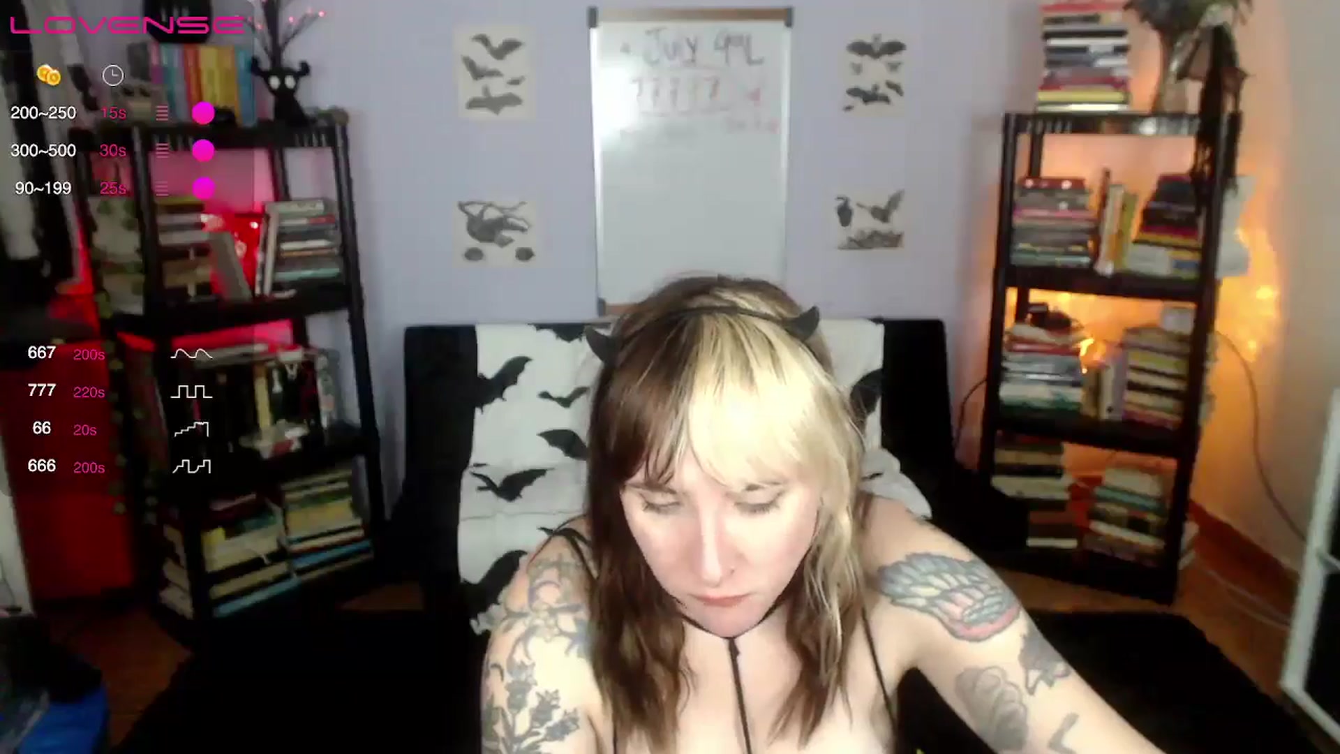 Gallery image thumbnail from AxeHallow's myfreecams stream on, 07/09/2024, 09:03 image 19 of 20