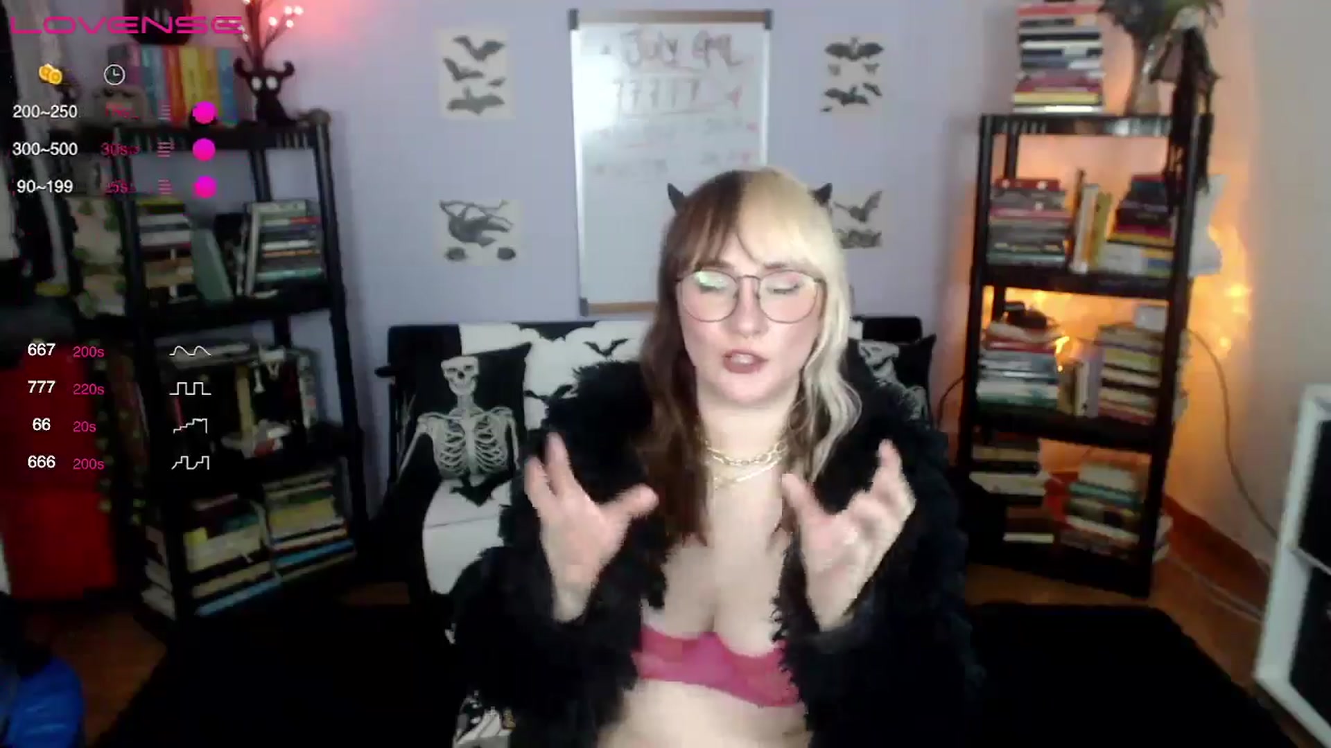 Gallery image thumbnail from AxeHallow's myfreecams stream on, 07/12/2024, 01:43 image 14 of 20