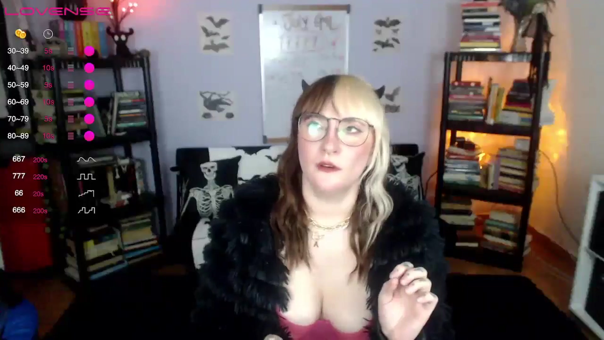 Gallery image thumbnail from AxeHallow's myfreecams stream on, 07/12/2024, 01:43 image 16 of 20
