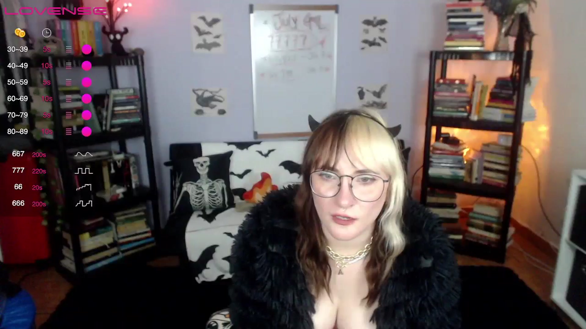 Gallery image thumbnail from AxeHallow's myfreecams stream on, 07/12/2024, 02:19 image 12 of 20