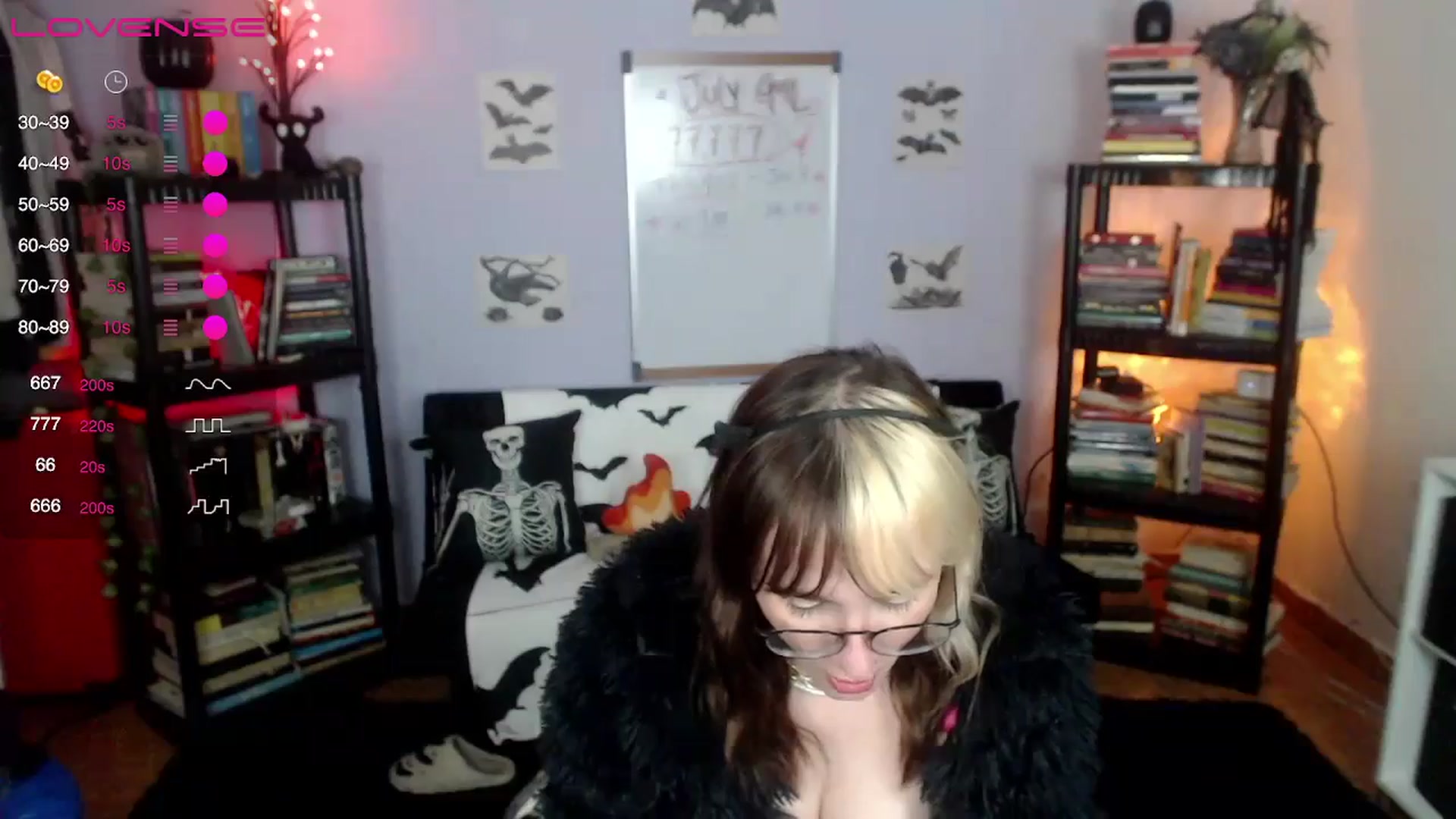 Gallery image thumbnail from AxeHallow's myfreecams stream on, 07/12/2024, 05:49 image 19 of 20