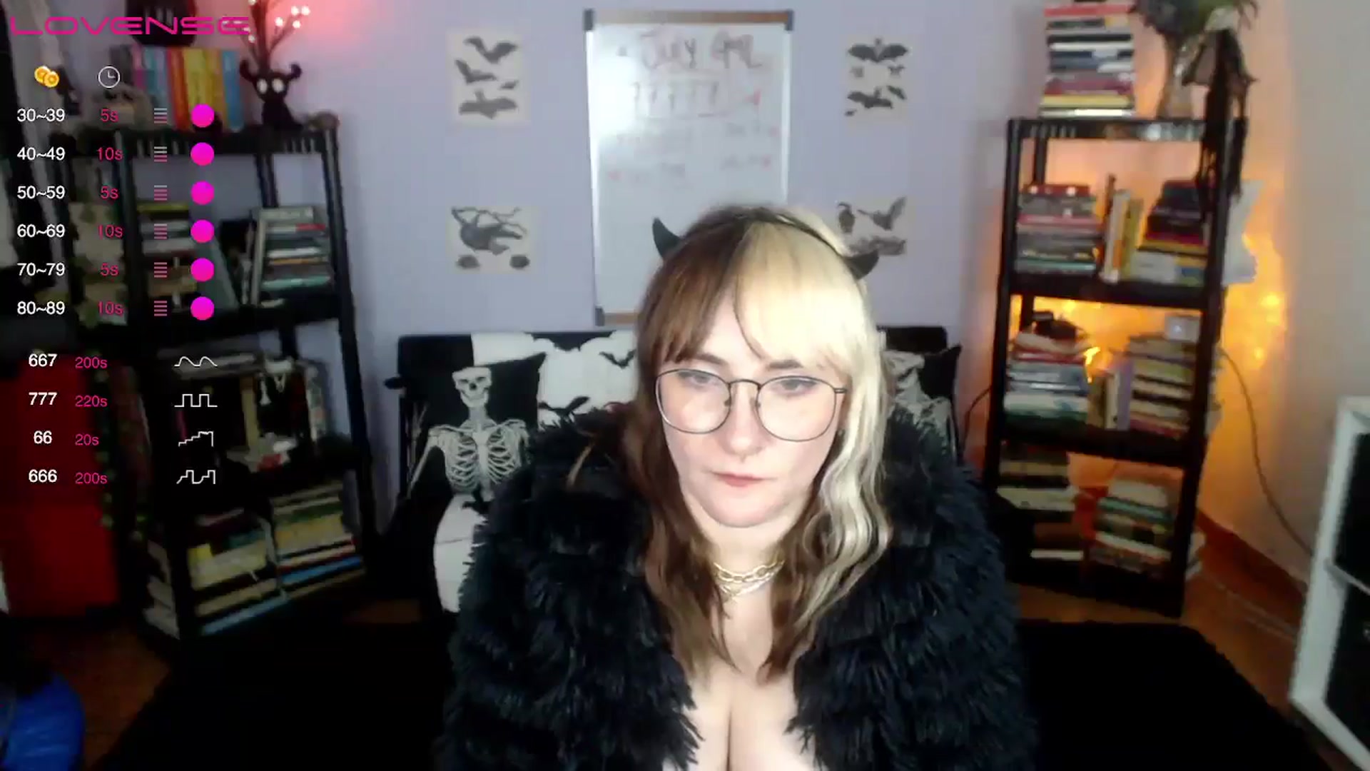 Gallery image thumbnail from AxeHallow's myfreecams stream on, 07/12/2024, 05:49 image 6 of 20