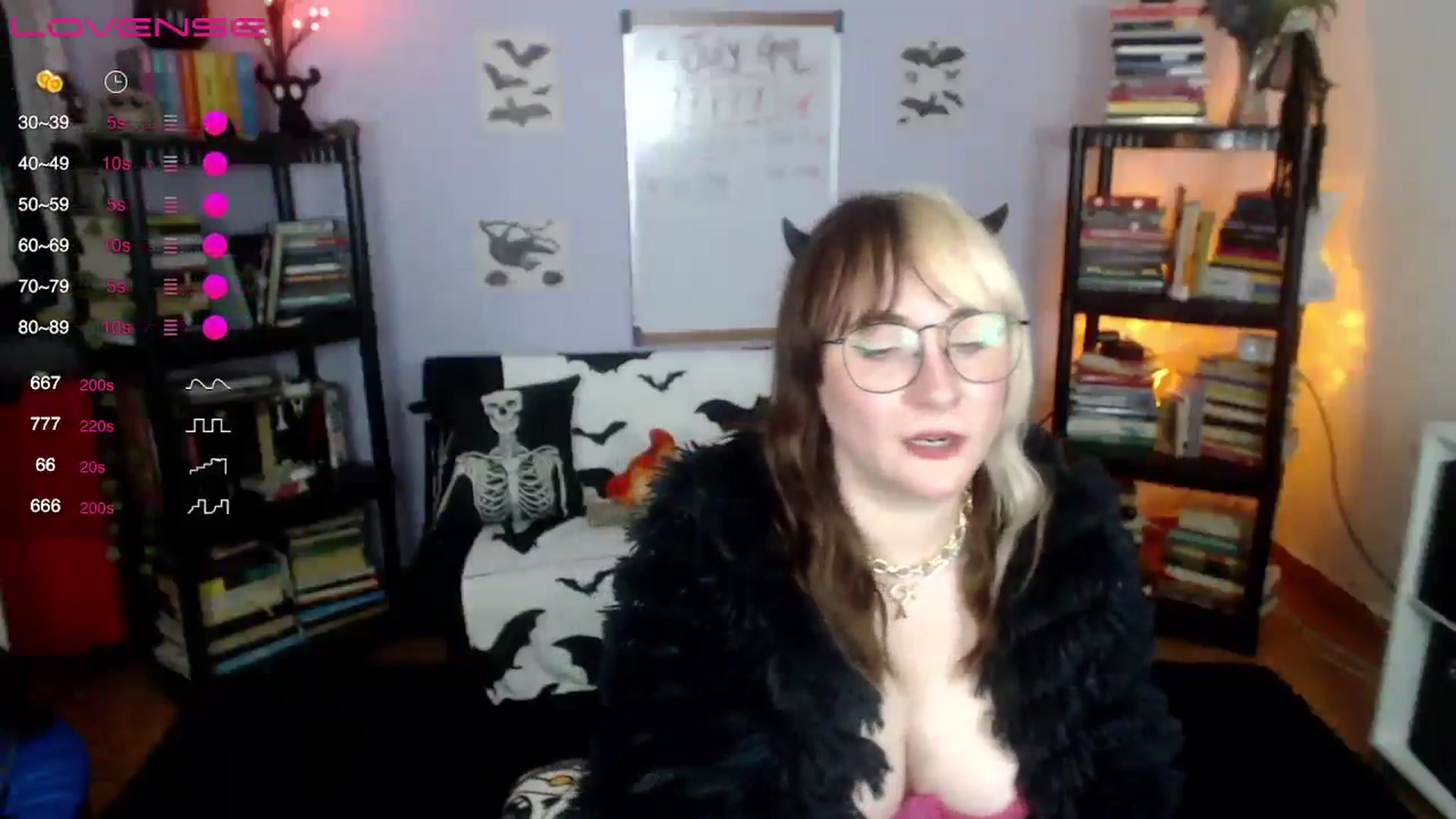 Gallery image thumbnail from AxeHallow's myfreecams stream on, 07/12/2024, 05:49 image 2 of 20