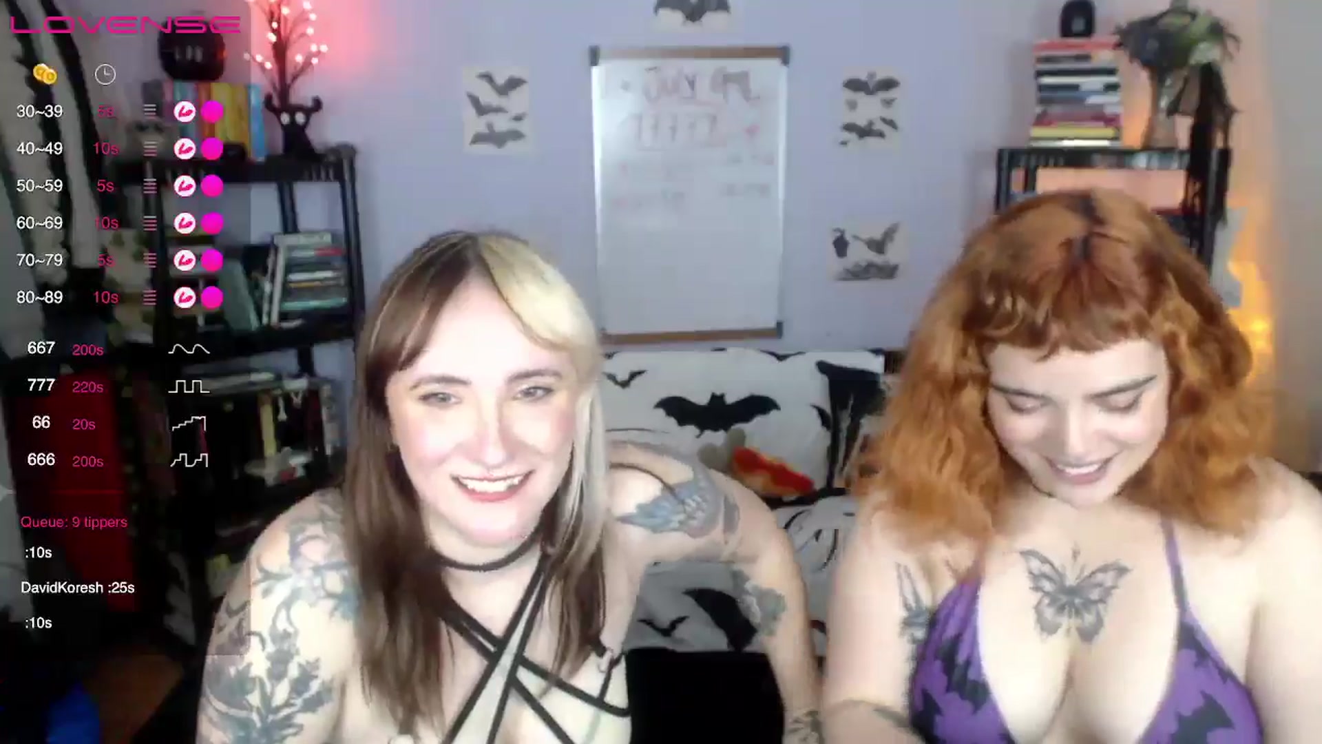 Gallery image thumbnail from AxeHallow's myfreecams stream on, 07/14/2024, 06:32 image 4 of 20