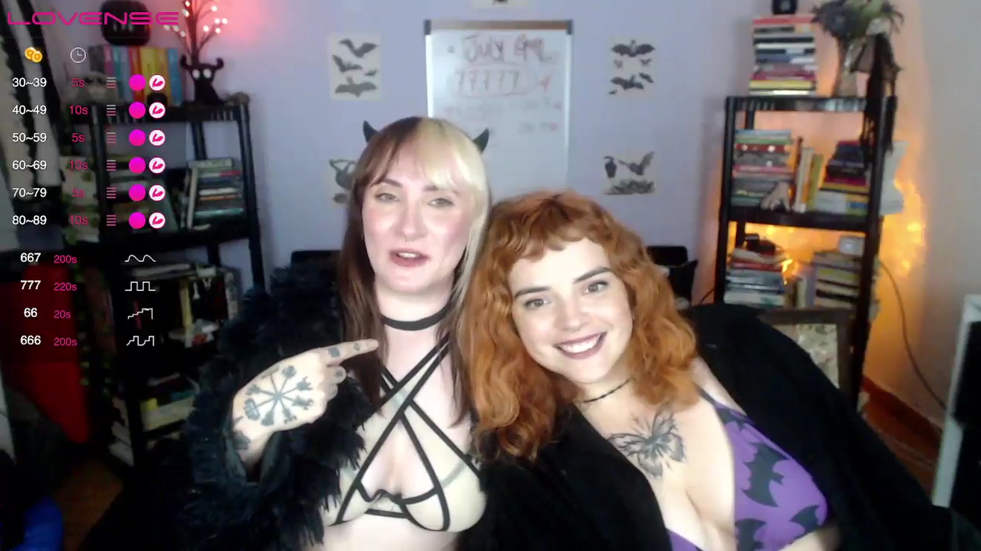 Gallery image thumbnail from AxeHallow's myfreecams stream on, 07/14/2024, 06:32 image 14 of 20