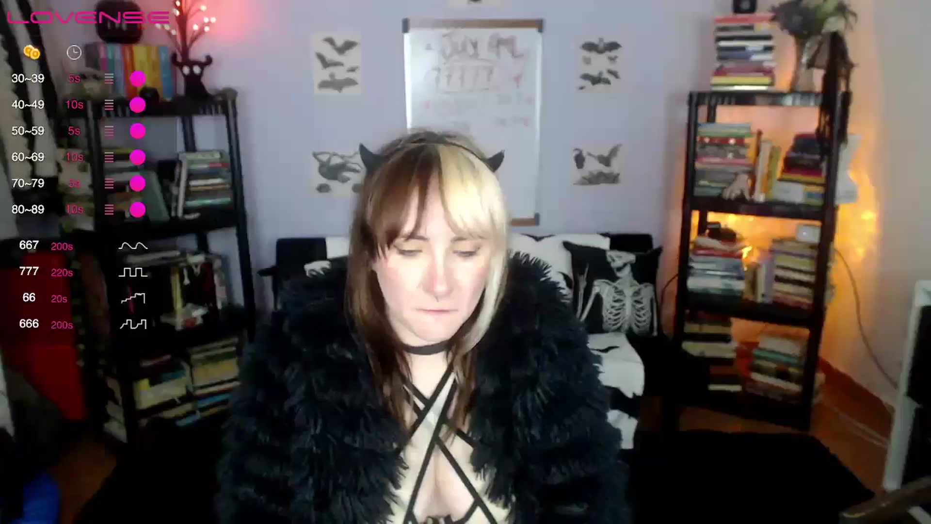 Gallery image thumbnail from AxeHallow's myfreecams stream on, 07/14/2024, 06:32 image 12 of 20