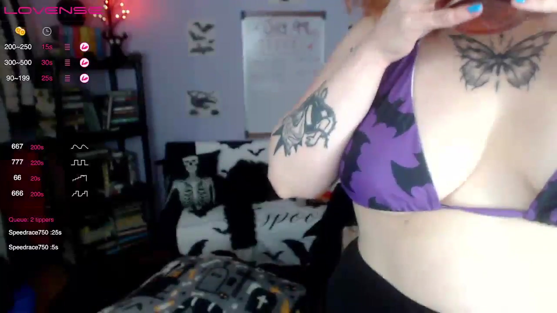 Gallery image thumbnail from AxeHallow's myfreecams stream on, 07/14/2024, 06:59 image 6 of 20