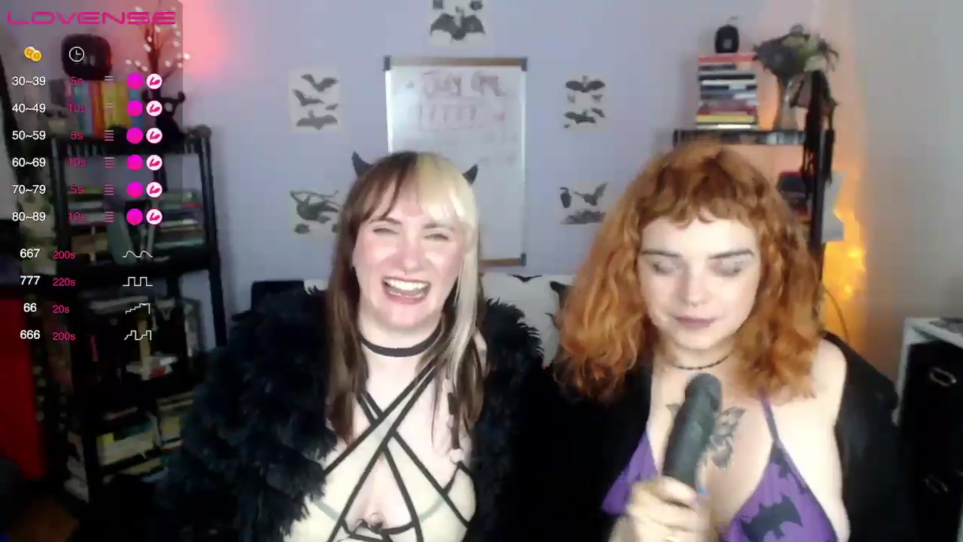 Gallery image thumbnail from AxeHallow's myfreecams stream on, 07/14/2024, 06:59 image 12 of 20