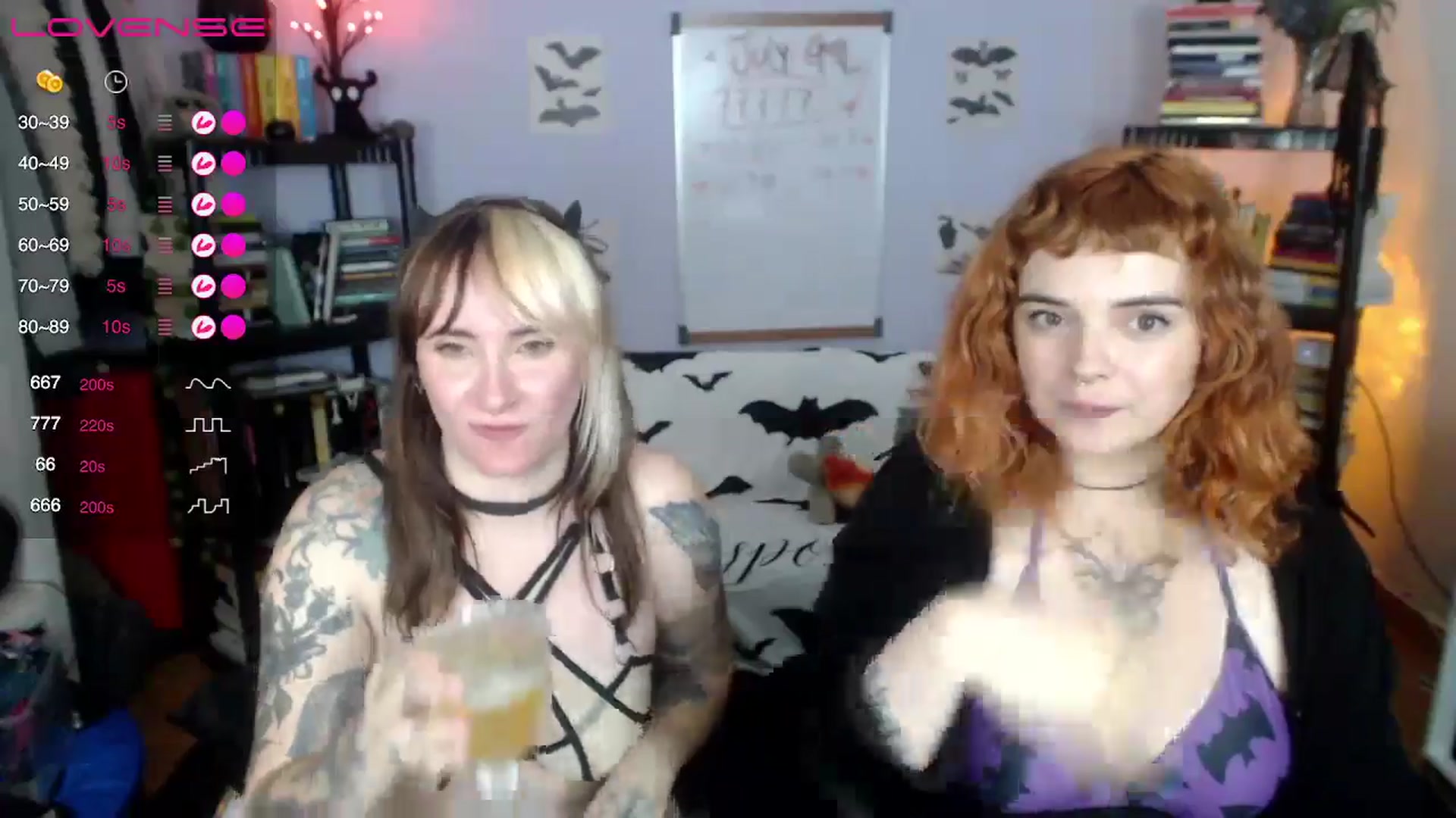Gallery image thumbnail from AxeHallow's myfreecams stream on, 07/14/2024, 06:59 image 18 of 20