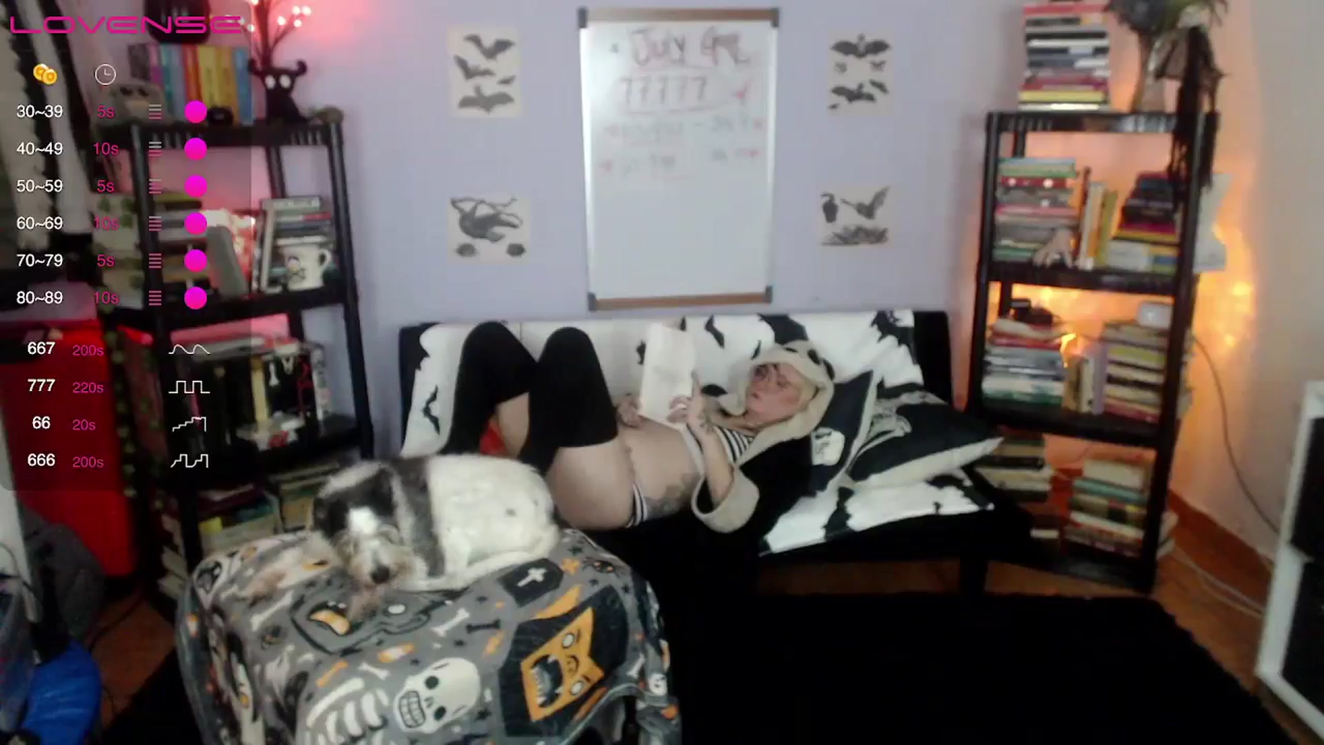 Gallery image thumbnail from AxeHallow's myfreecams stream on, 07/18/2024, 01:26 image 6 of 20