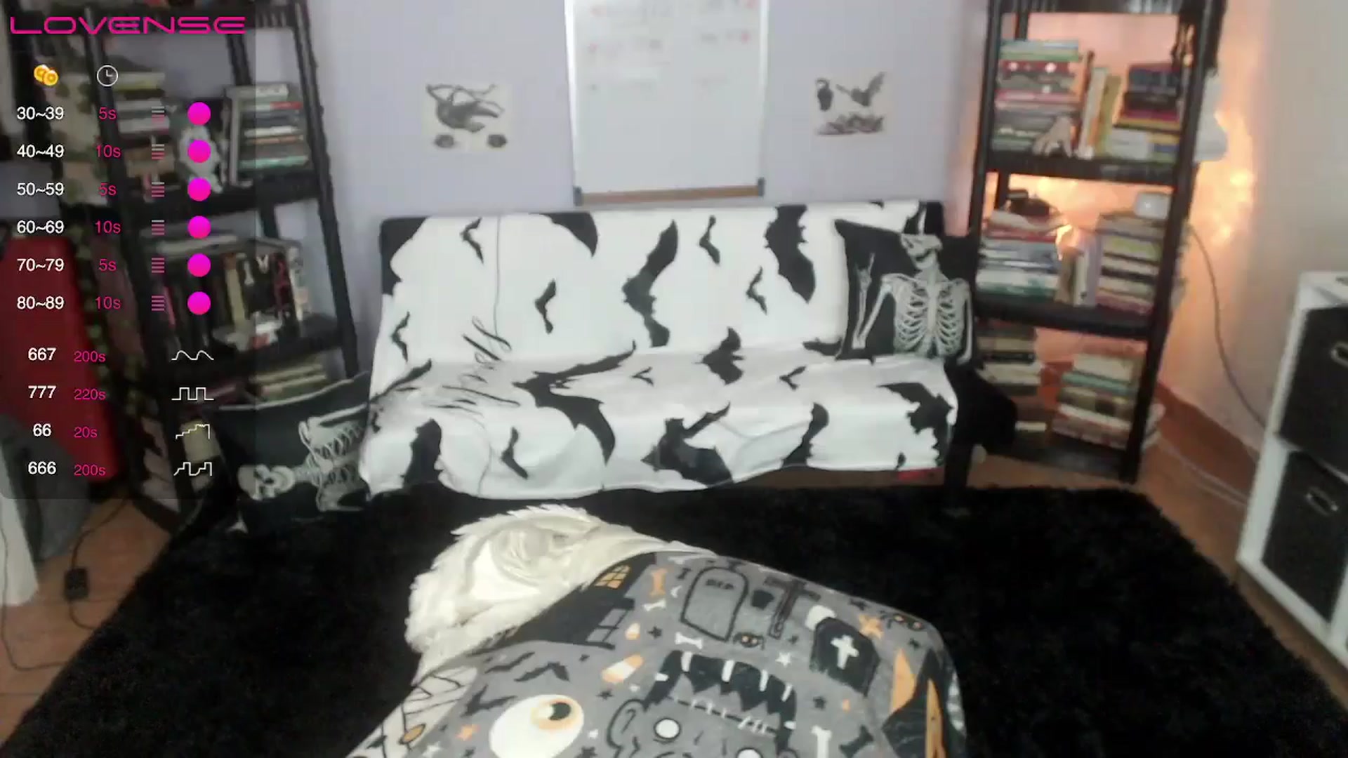 Gallery image thumbnail from AxeHallow's myfreecams stream on, 07/21/2024, 08:30 image 18 of 20
