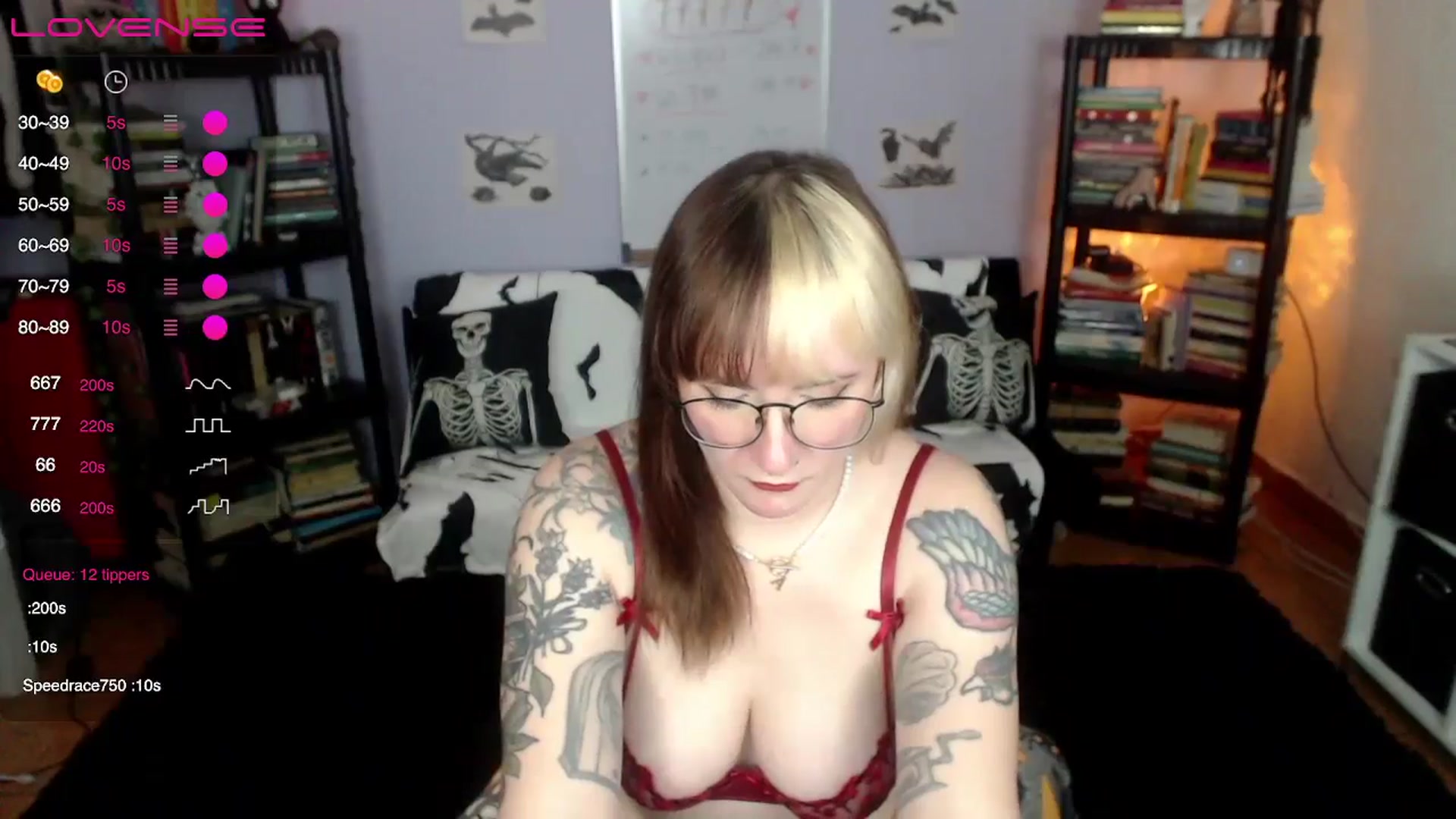 Gallery image thumbnail from AxeHallow's myfreecams stream on, 07/24/2024, 03:25 image 8 of 20