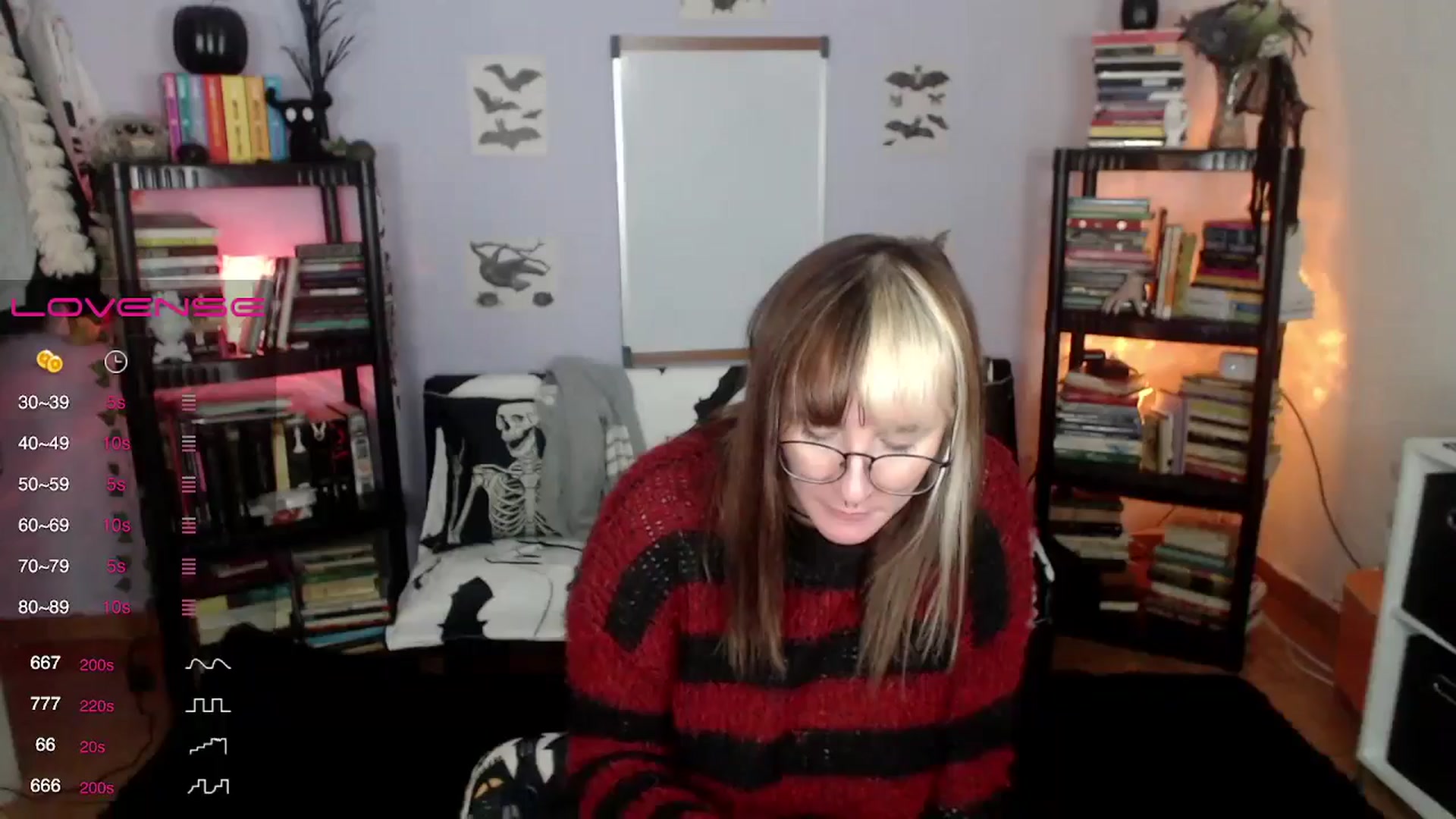 Gallery image thumbnail from AxeHallow's myfreecams stream on, 07/29/2024, 10:55 image 1 of 20