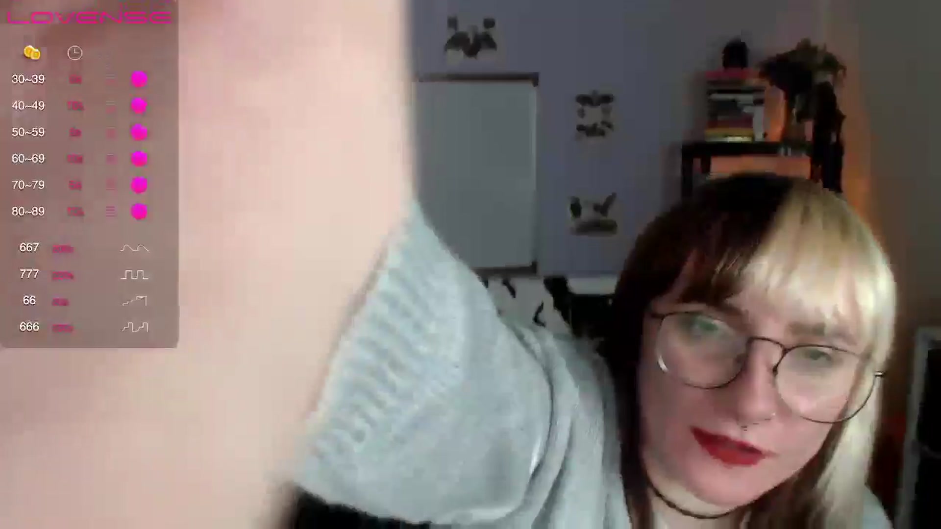Gallery image thumbnail from AxeHallow's myfreecams stream on, 07/29/2024, 10:55 image 7 of 20