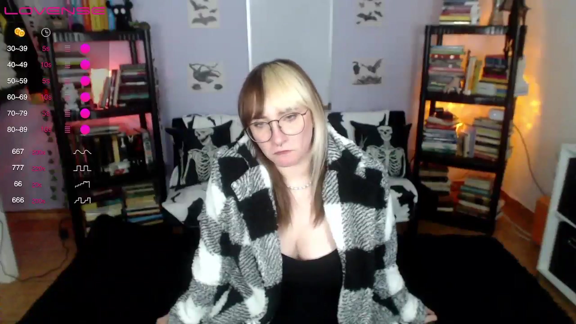 Gallery image thumbnail from AxeHallow's myfreecams stream on, 08/02/2024, 07:26 image 20 of 20