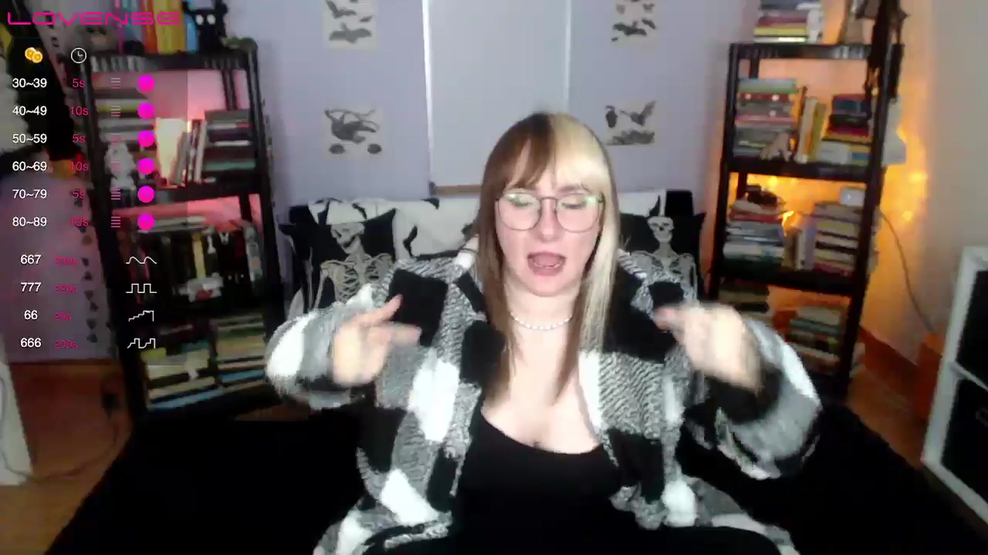 Gallery image thumbnail from AxeHallow's myfreecams stream on, 08/02/2024, 14:26 image 6 of 20