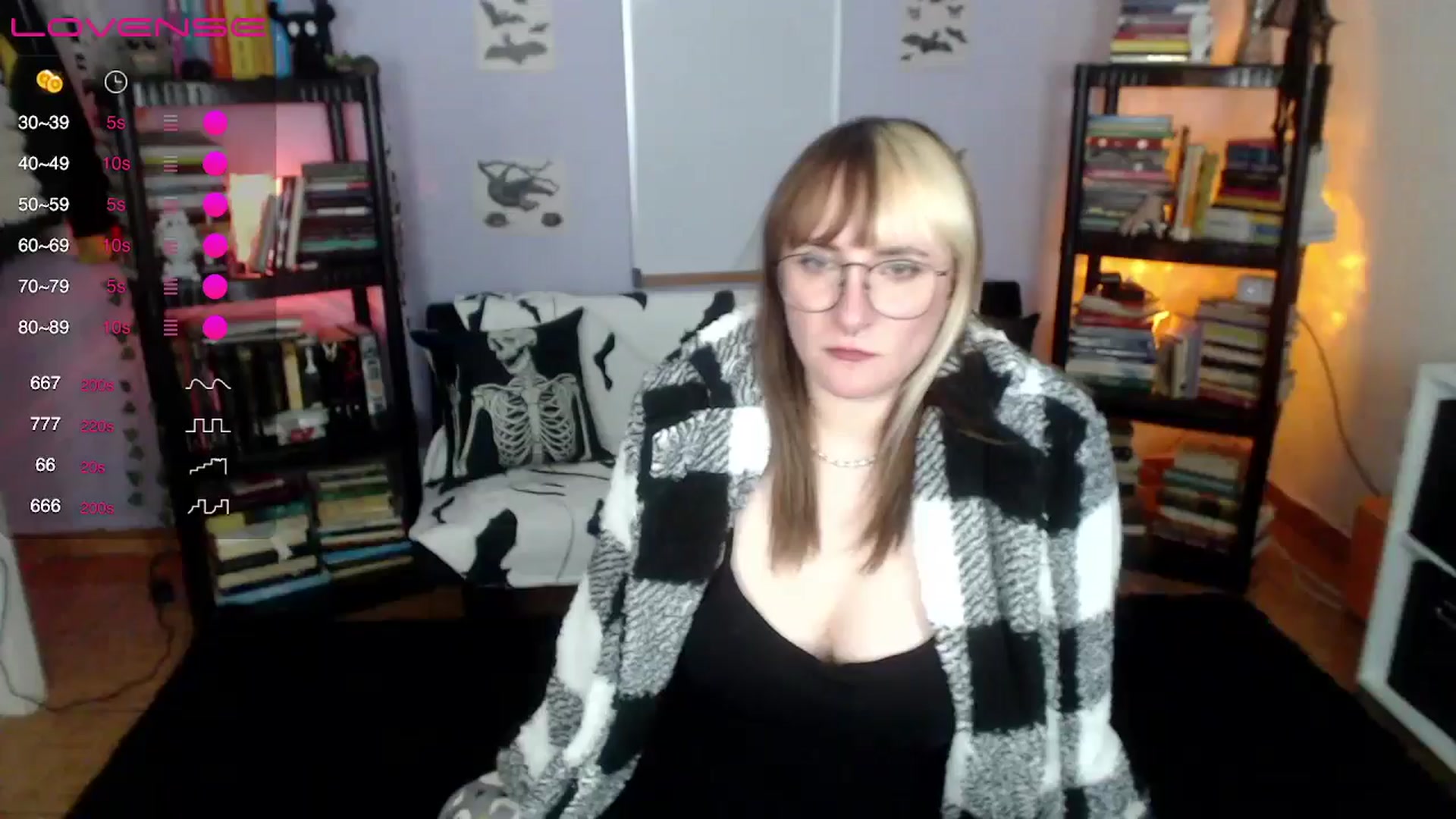 Gallery image thumbnail from AxeHallow's myfreecams stream on, 08/02/2024, 14:26 image 1 of 20