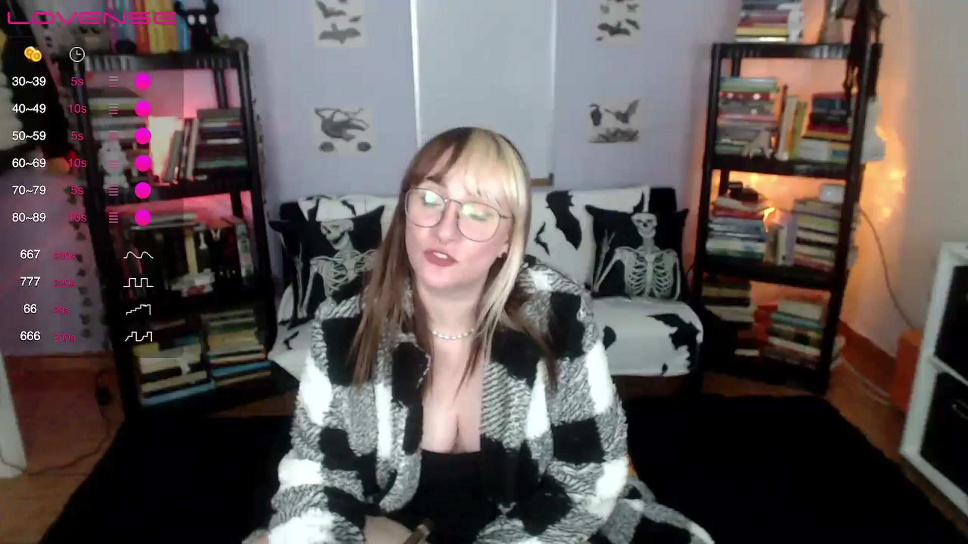 Gallery image thumbnail from AxeHallow's myfreecams stream on, 08/02/2024, 14:26 image 14 of 20