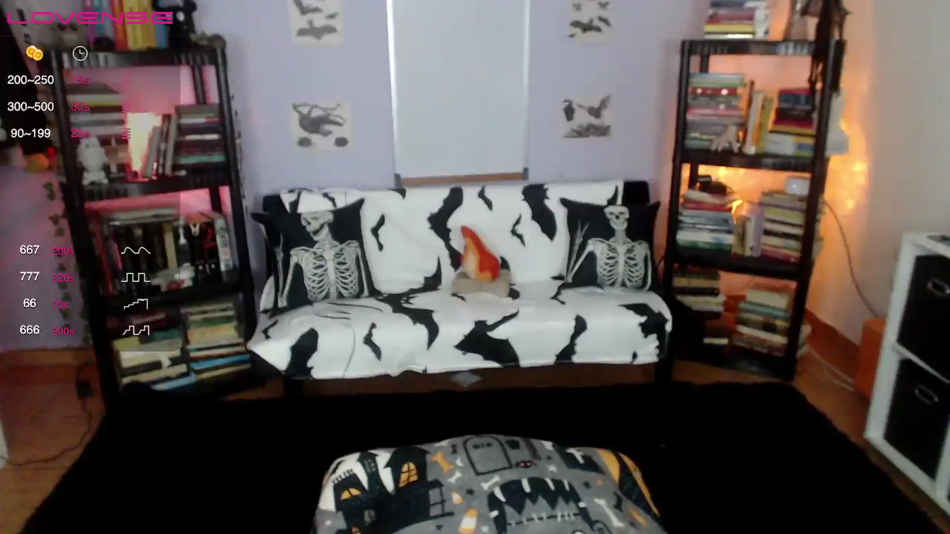 Gallery image thumbnail from AxeHallow's myfreecams stream on, 08/02/2024, 14:32 image 13 of 20