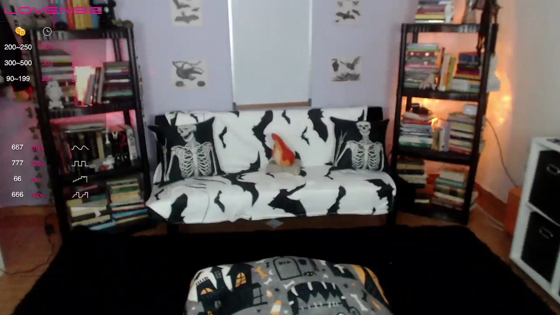 Gallery image thumbnail from AxeHallow's myfreecams stream on, 08/02/2024, 14:32 image 14 of 20