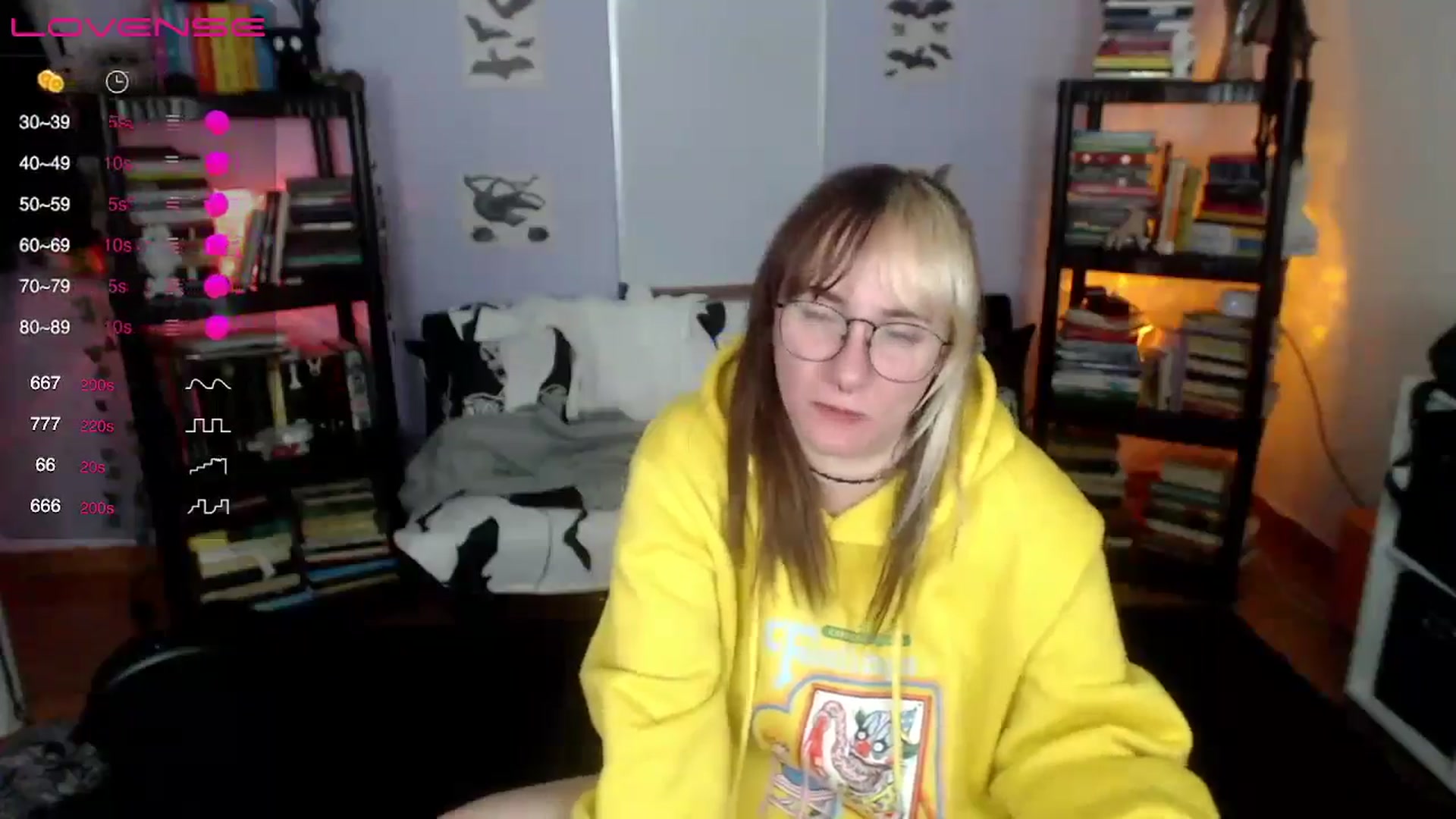 Gallery image thumbnail from AxeHallow's myfreecams stream on, 08/06/2024, 15:44 image 3 of 20