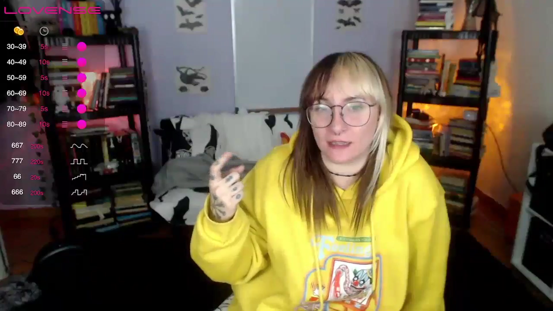 Gallery image thumbnail from AxeHallow's myfreecams stream on, 08/06/2024, 15:44 image 6 of 20