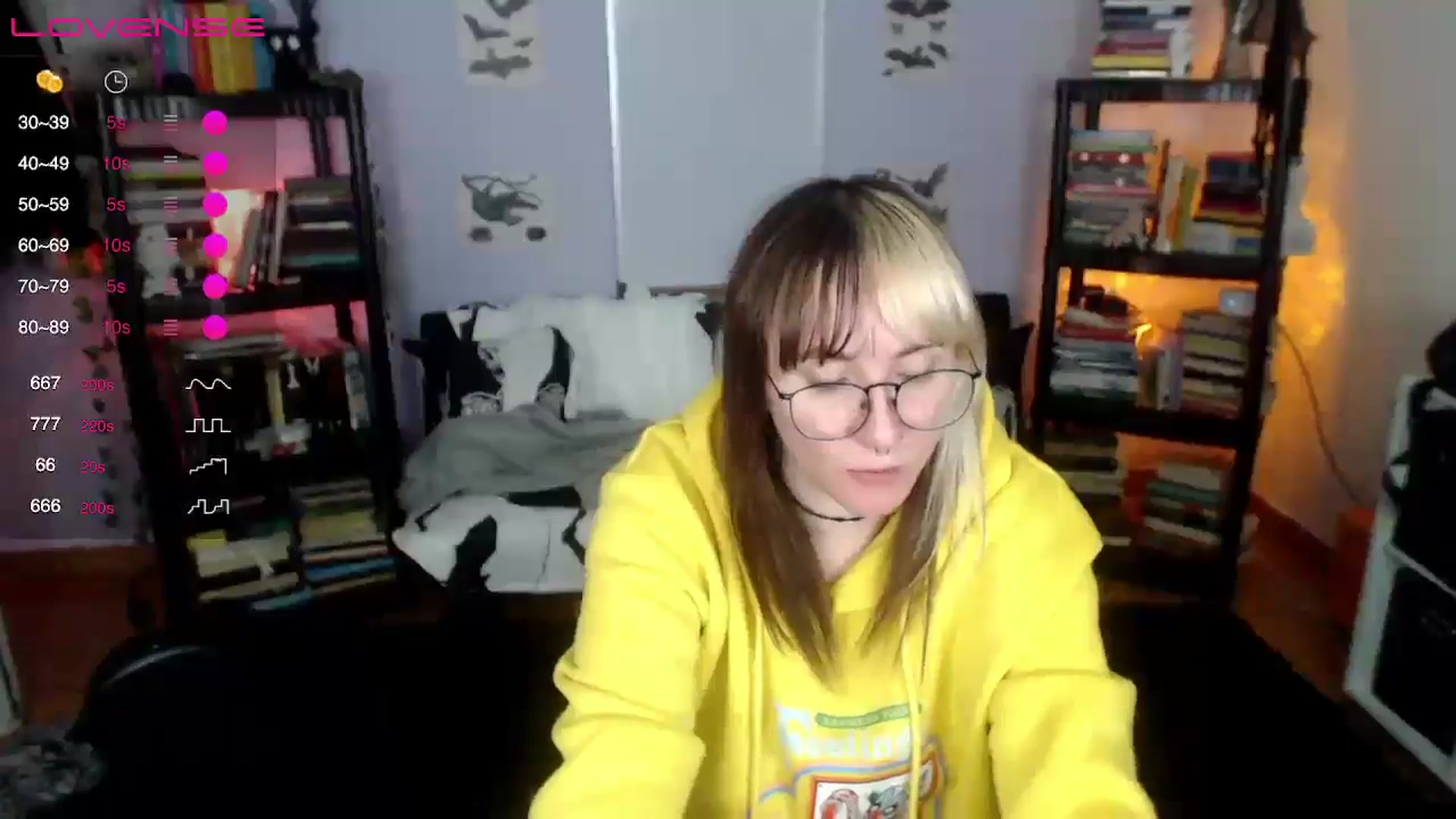 Gallery image thumbnail from AxeHallow's myfreecams stream on, 08/06/2024, 15:44 image 10 of 20