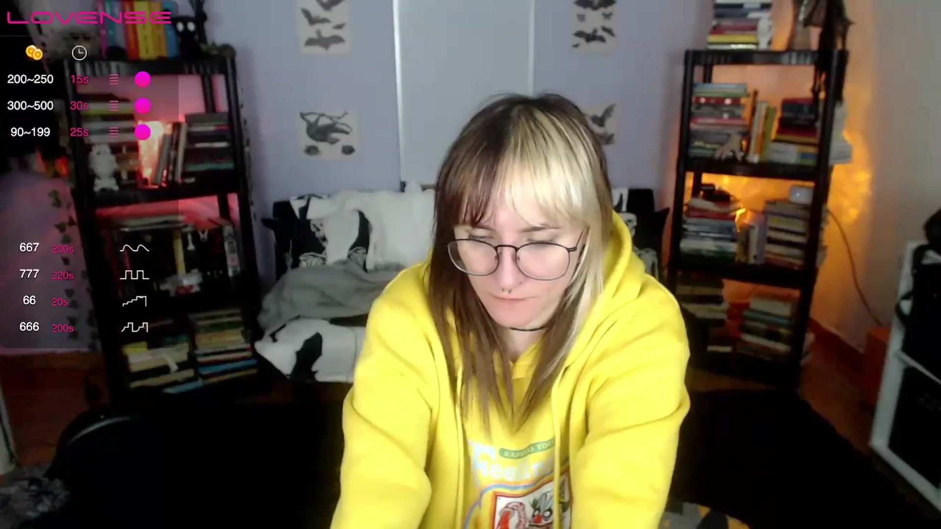 Gallery image thumbnail from AxeHallow's myfreecams stream on, 08/06/2024, 15:44 image 7 of 20