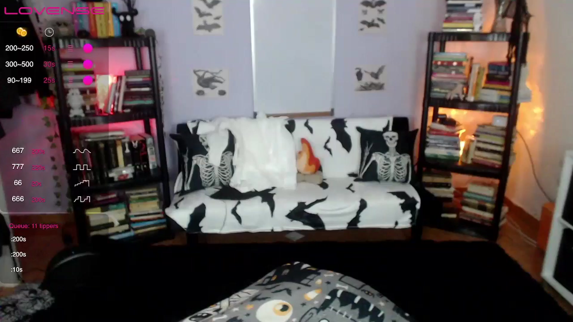 Gallery image thumbnail from AxeHallow's myfreecams stream on, 08/08/2024, 23:25 image 1 of 20