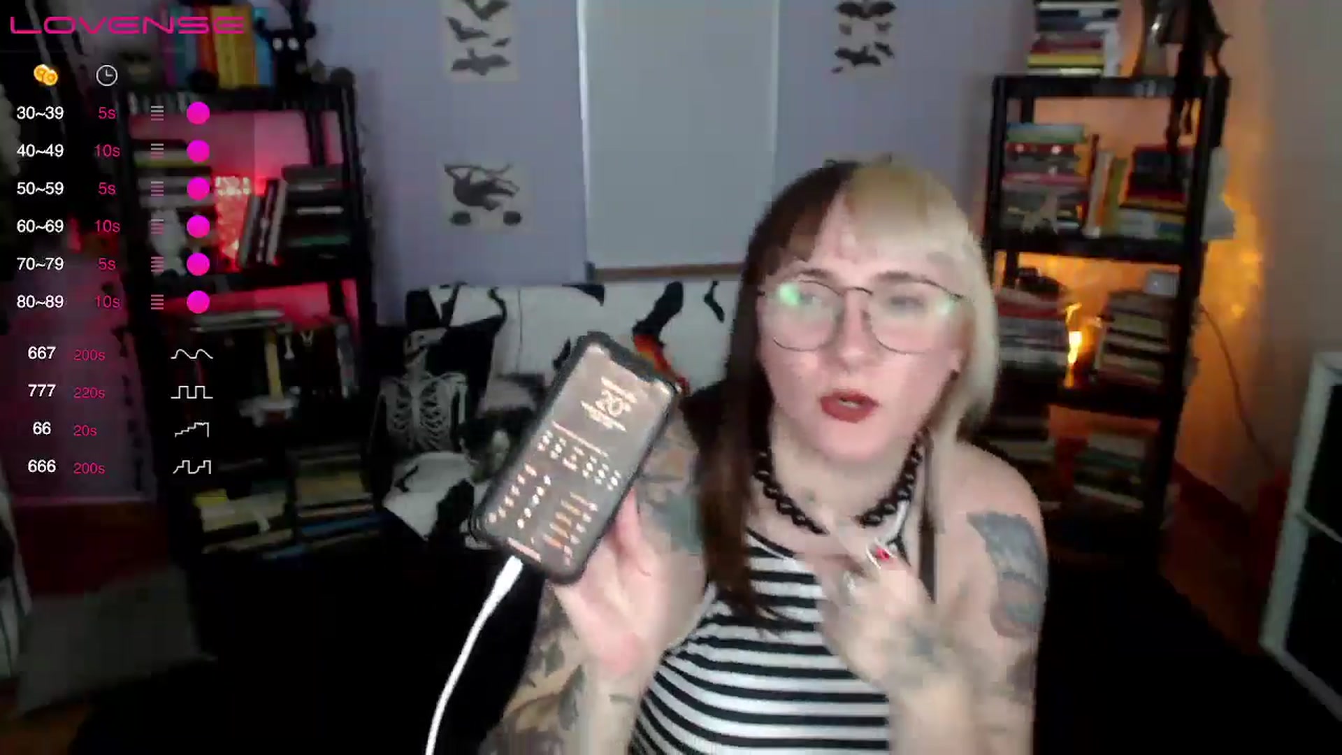 Gallery image thumbnail from AxeHallow's myfreecams stream on, 08/10/2024, 04:51 image 10 of 20