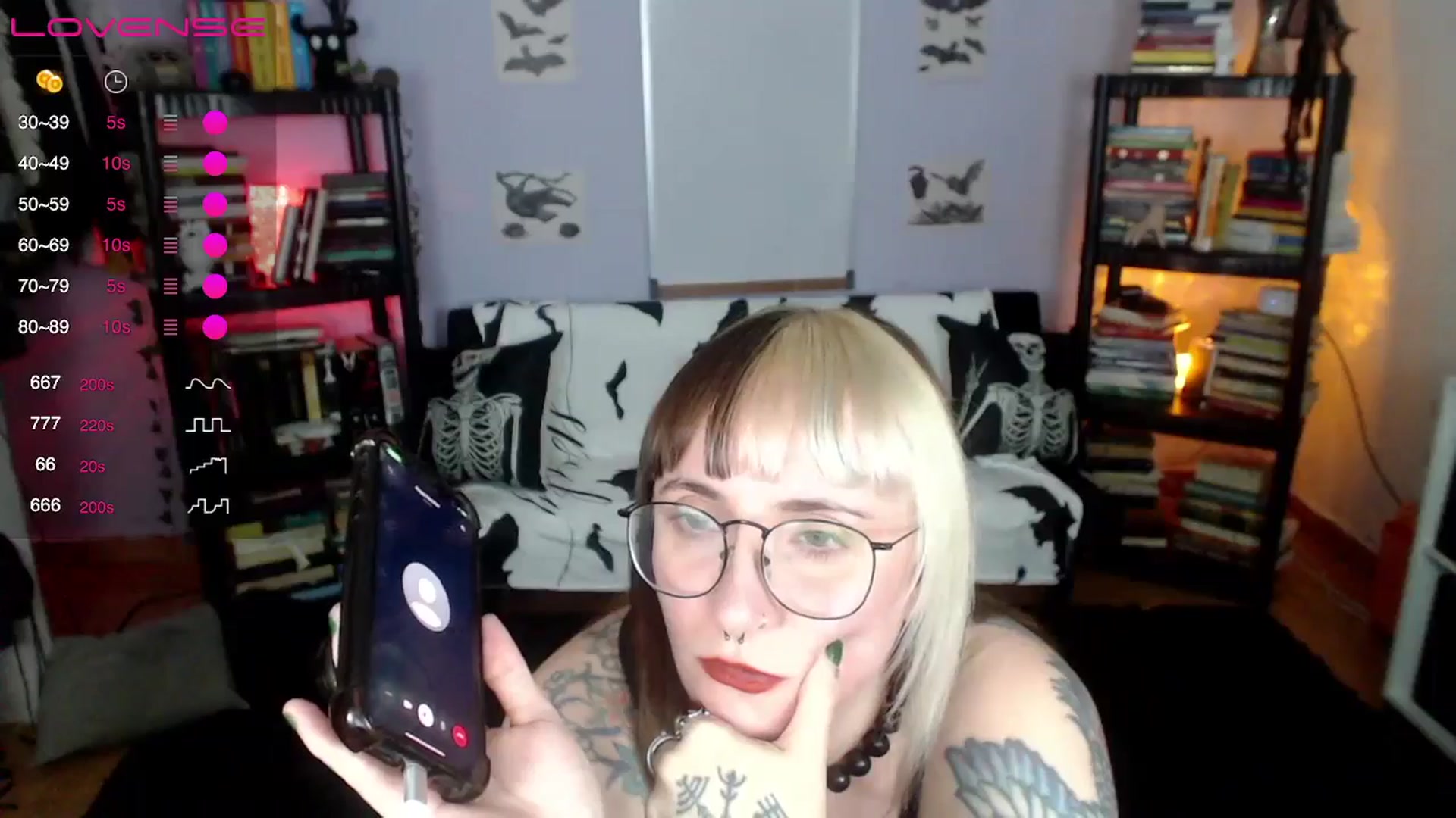 Gallery image thumbnail from AxeHallow's myfreecams stream on, 08/10/2024, 07:05 image 12 of 20