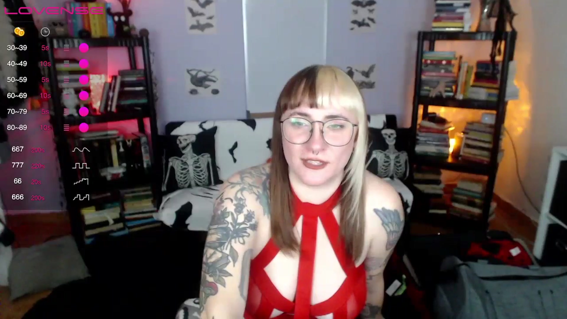 Gallery image thumbnail from AxeHallow's myfreecams stream on, 08/14/2024, 24:04 image 16 of 20