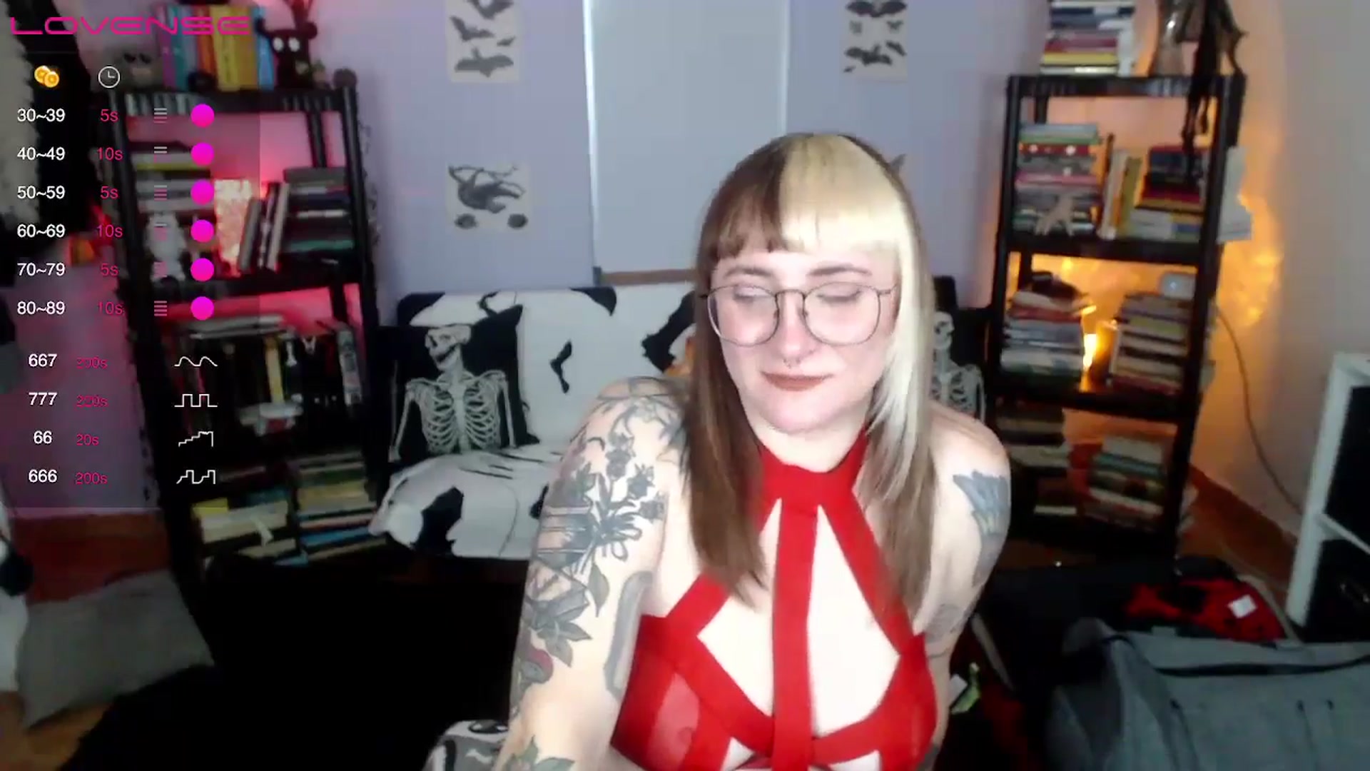 Gallery image thumbnail from AxeHallow's myfreecams stream on, 08/14/2024, 24:04 image 9 of 20