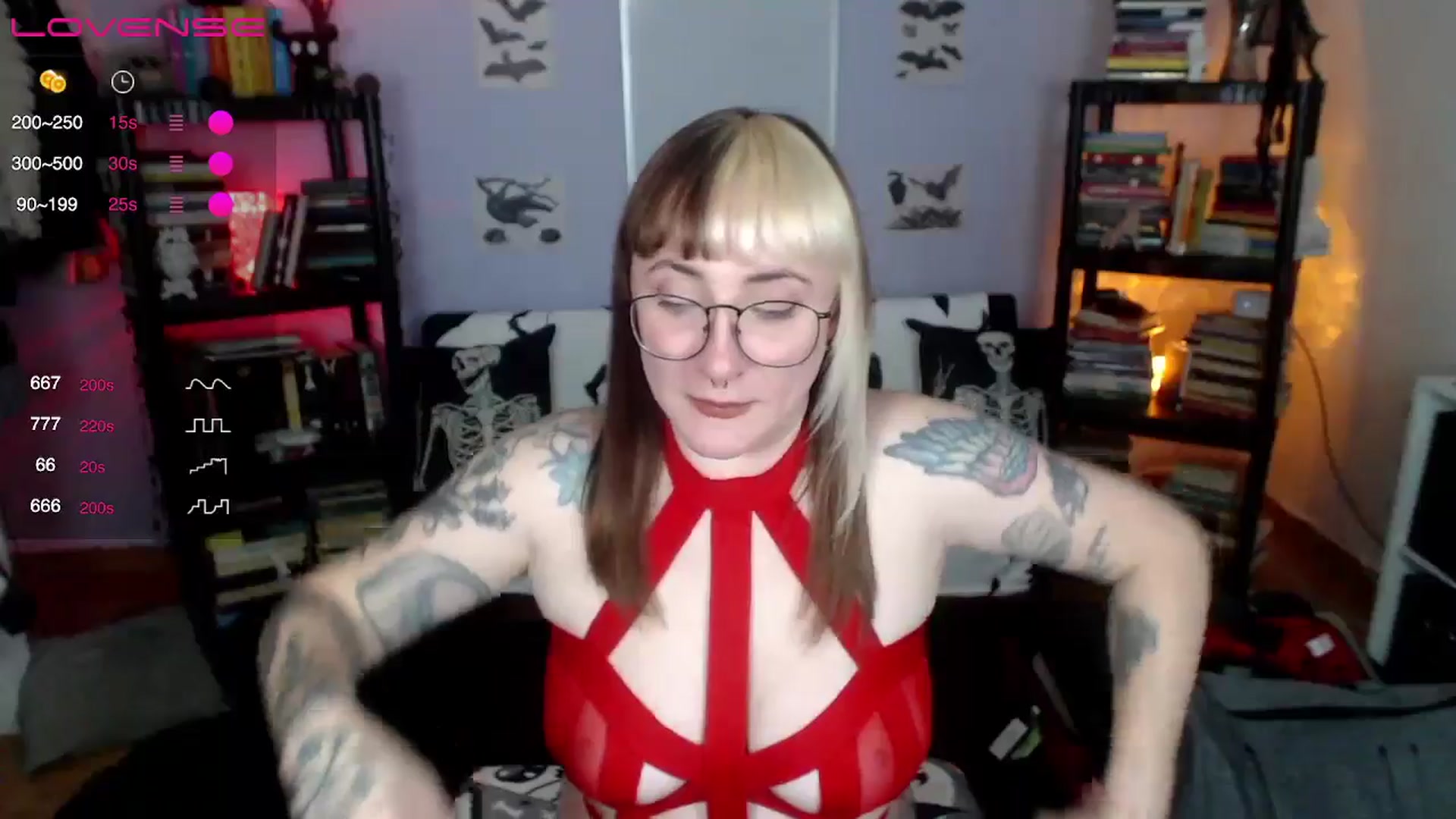 Gallery image thumbnail from AxeHallow's myfreecams stream on, 08/14/2024, 24:04 image 13 of 20