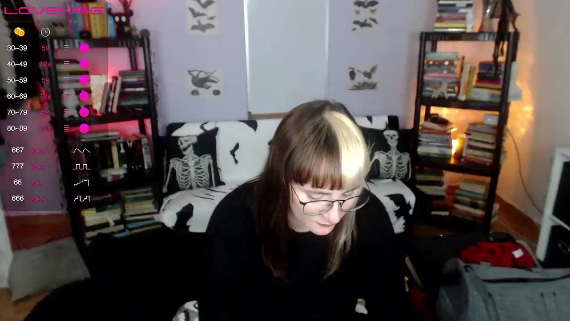 Gallery image thumbnail from AxeHallow's myfreecams stream on, 08/14/2024, 01:15 image 2 of 20