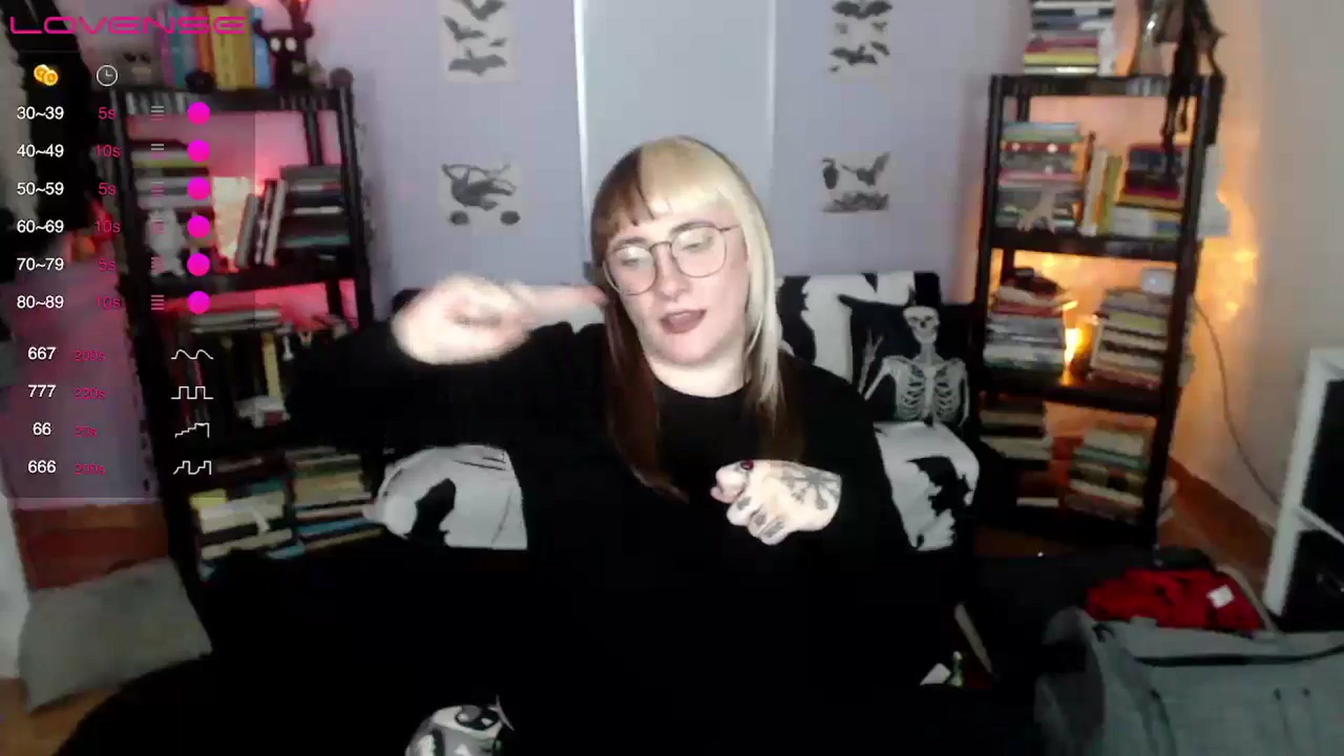 Gallery image thumbnail from AxeHallow's myfreecams stream on, 08/14/2024, 01:15 image 6 of 20