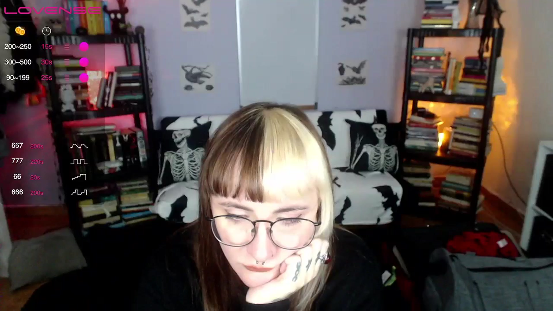 Gallery image thumbnail from AxeHallow's myfreecams stream on, 08/14/2024, 01:15 image 15 of 20