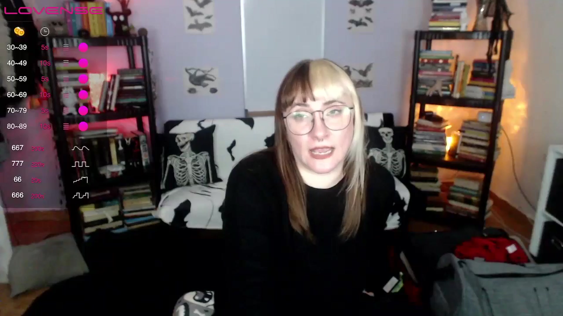 Gallery image thumbnail from AxeHallow's myfreecams stream on, 08/14/2024, 01:15 image 12 of 20