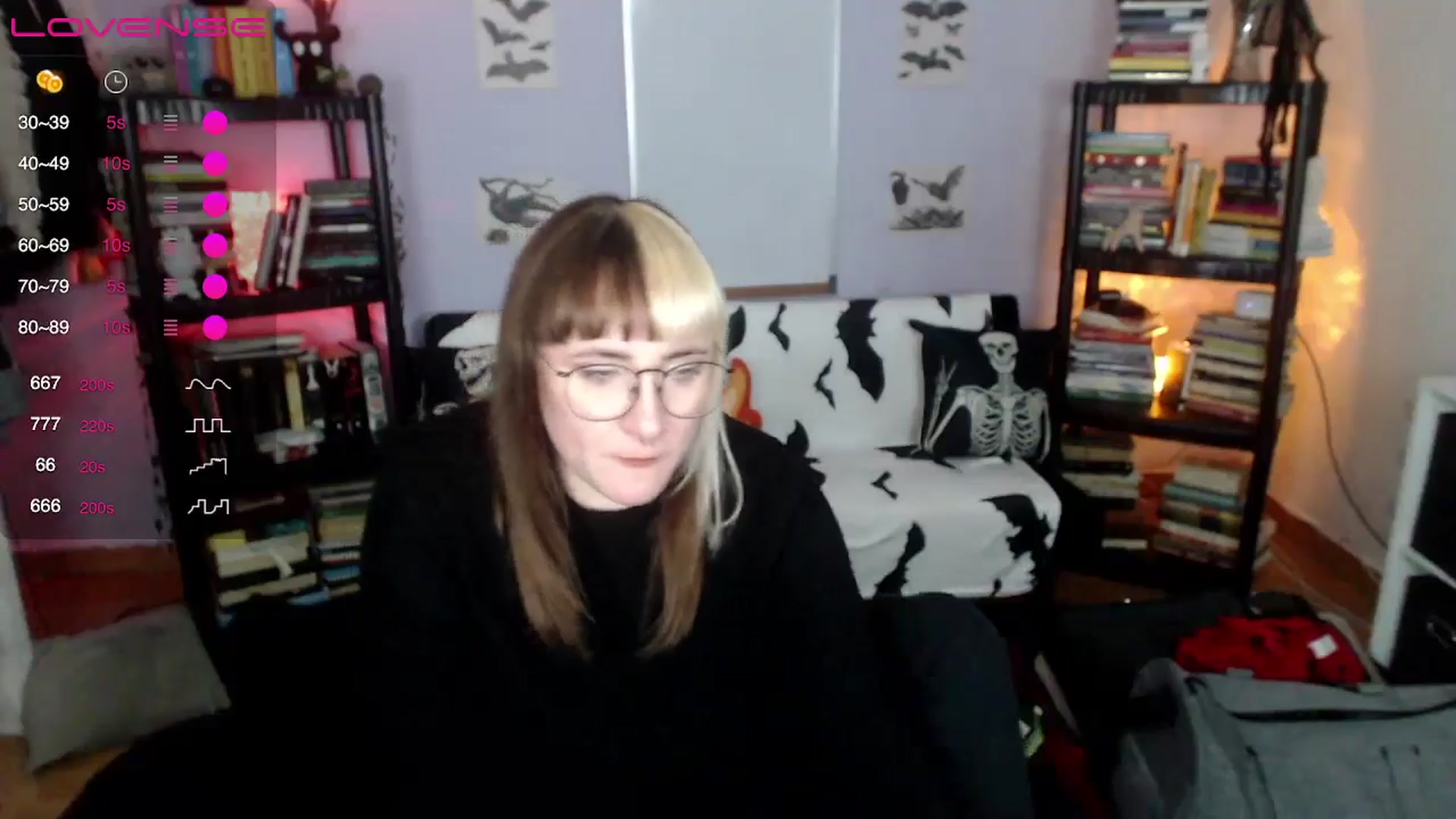 Gallery image thumbnail from AxeHallow's myfreecams stream on, 08/14/2024, 01:15 image 4 of 20