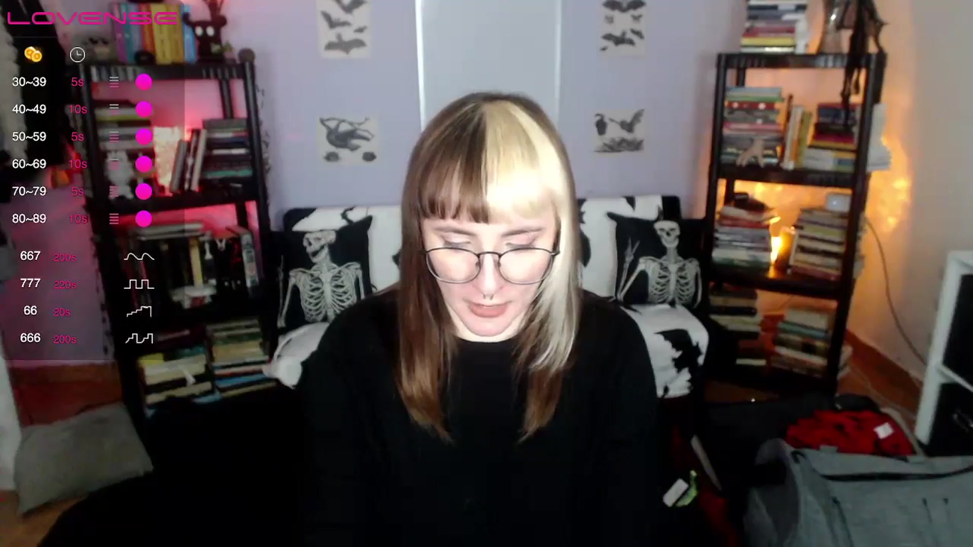 Gallery image thumbnail from AxeHallow's myfreecams stream on, 08/14/2024, 01:15 image 16 of 20
